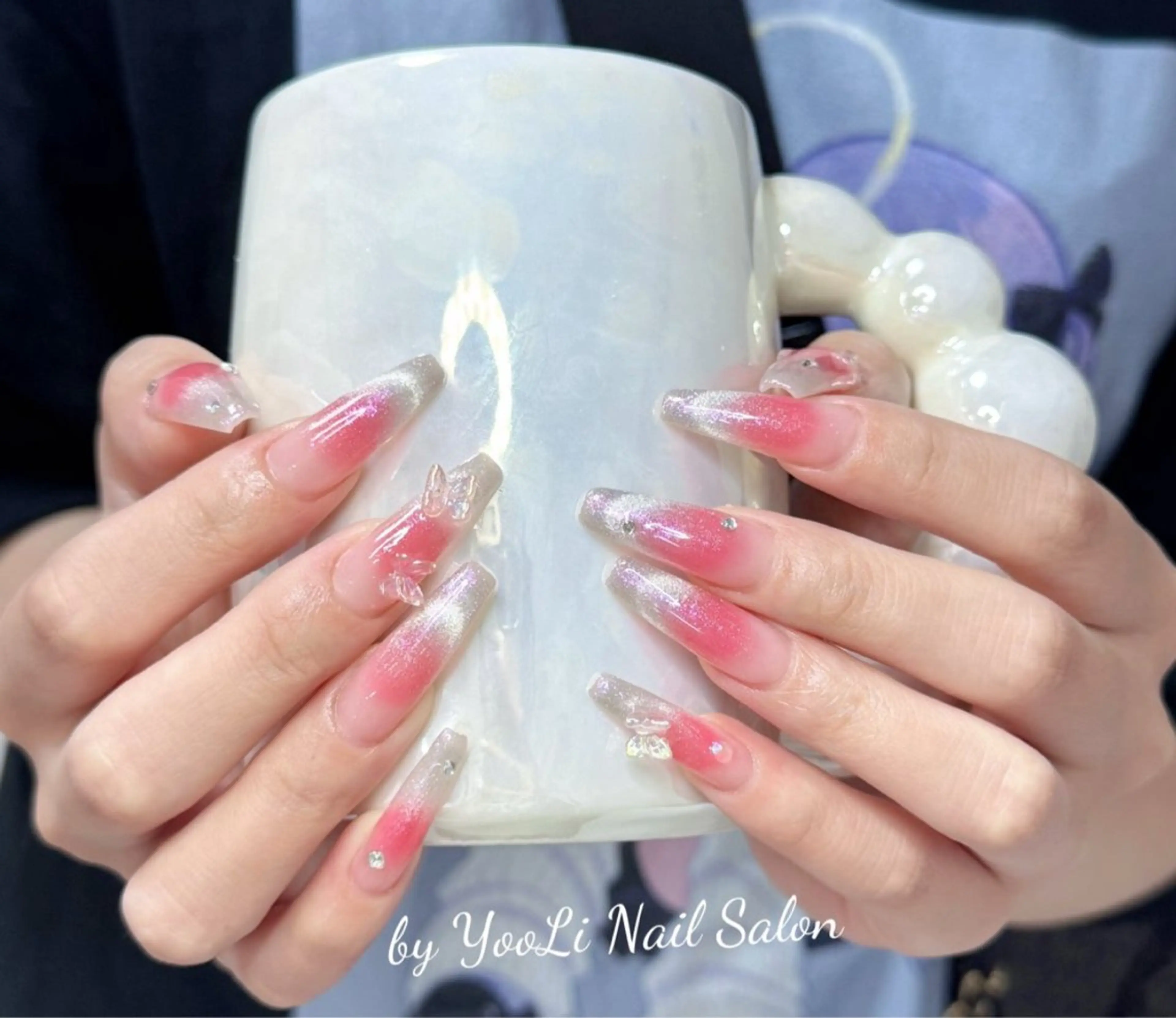 ネイル アートネイル オーロラネイル チークネイル フレンチネイル ガラスフレンチ 🎀🎀YooLi Nail Salonのネイルデザイン