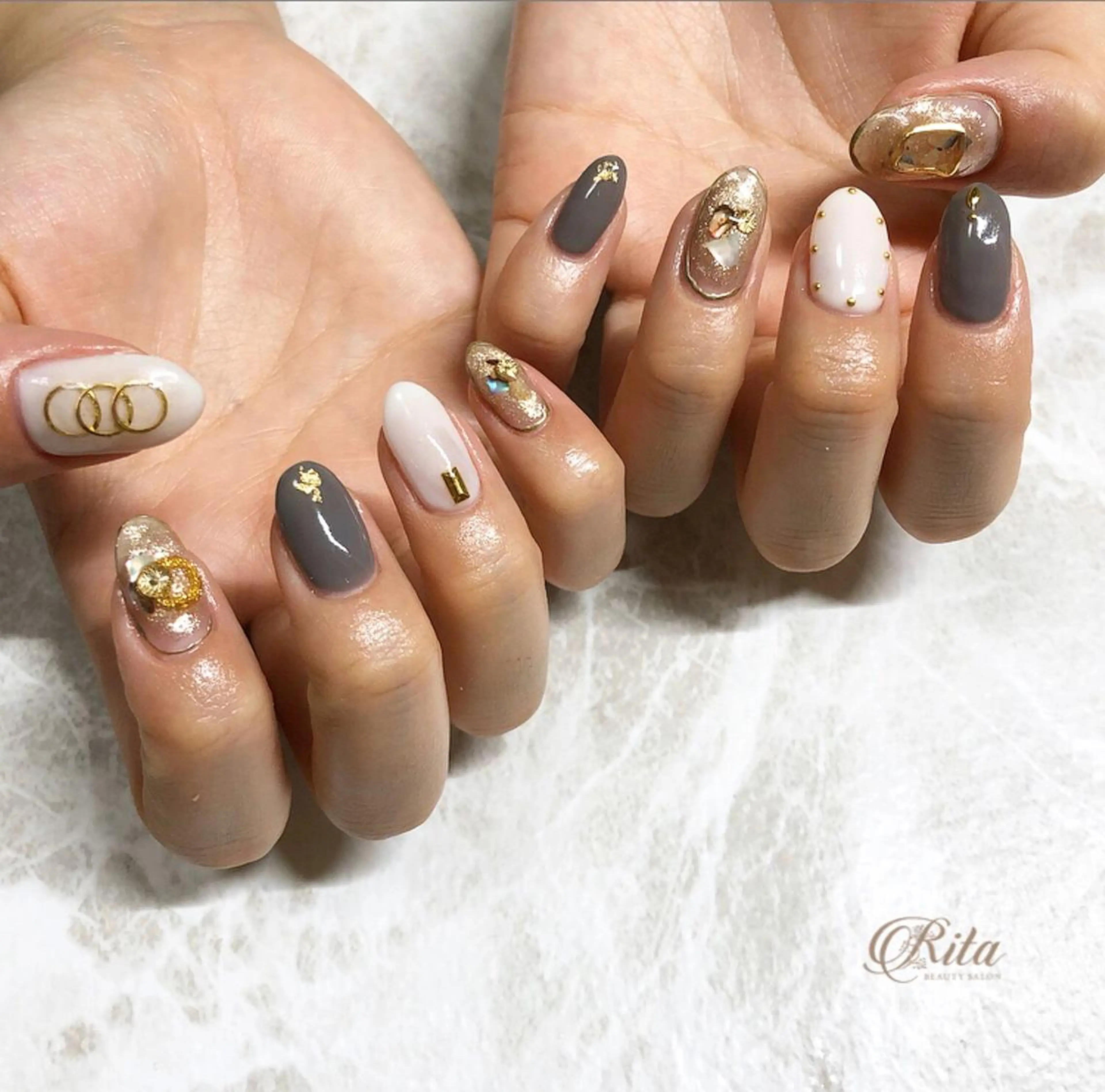 ネイル Rio 𓍼のネイルデザイン