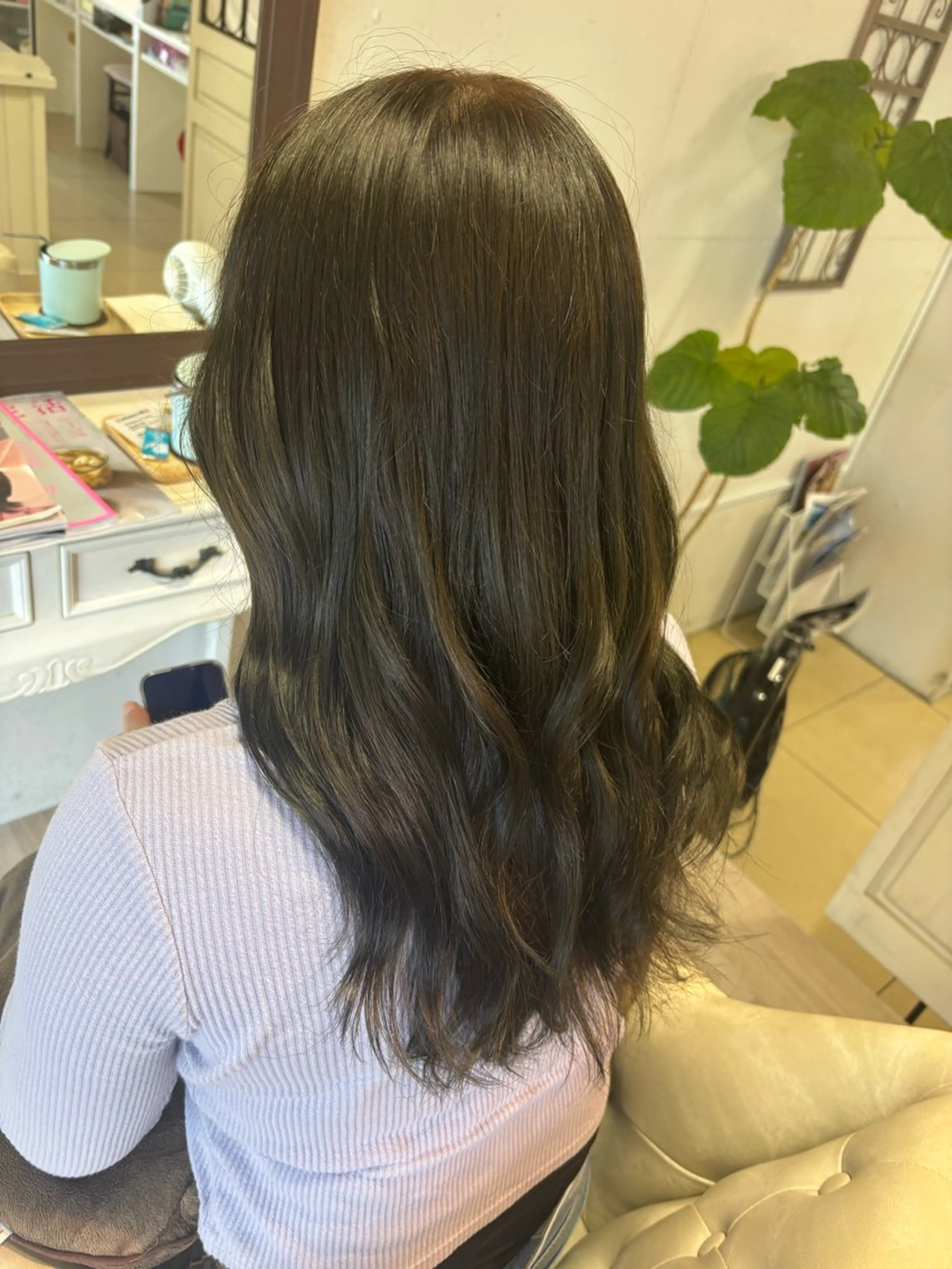 セミロング ヘアカラー トリートメント eMu透明感カラー 🪄◝✩🫧yukiのヘアスタイル