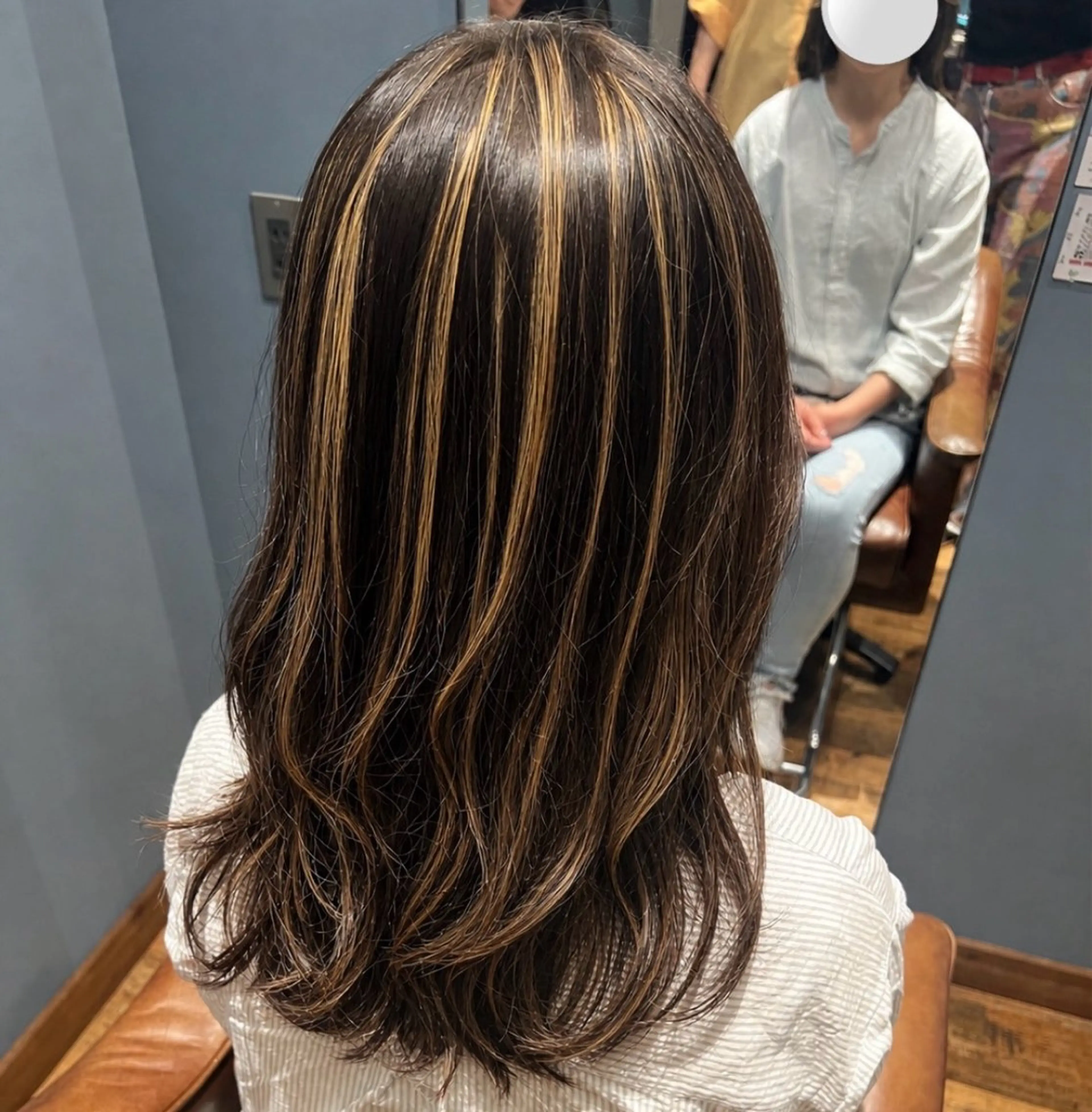 ロング カラー ハイライトカラー ハイライト 山田 美幸のヘアスタイル