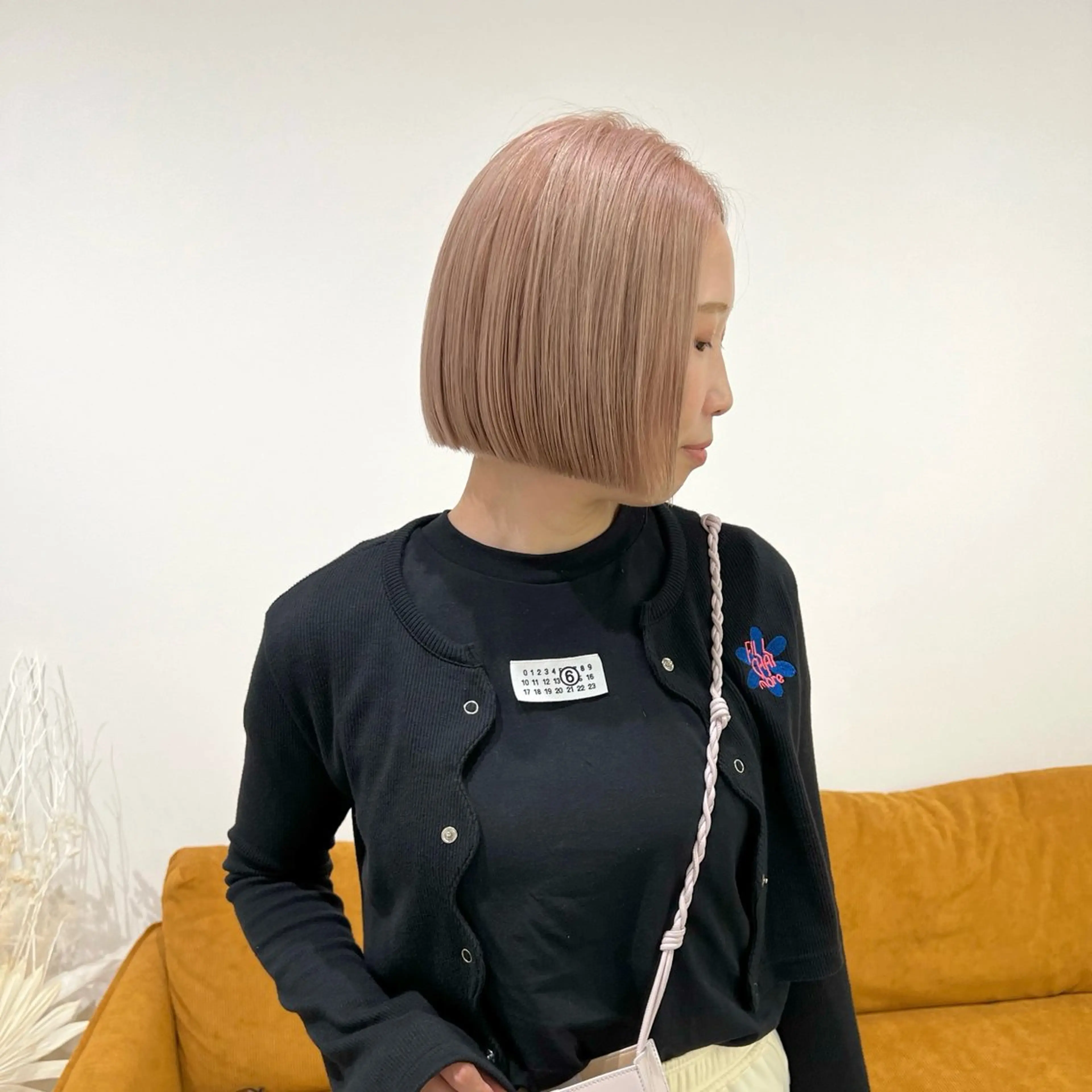 ショート カラー ブリーチ ボブ カット パーマ ナチュラルヘア/ 似合わせ/三宅 昌太のヘアスタイル