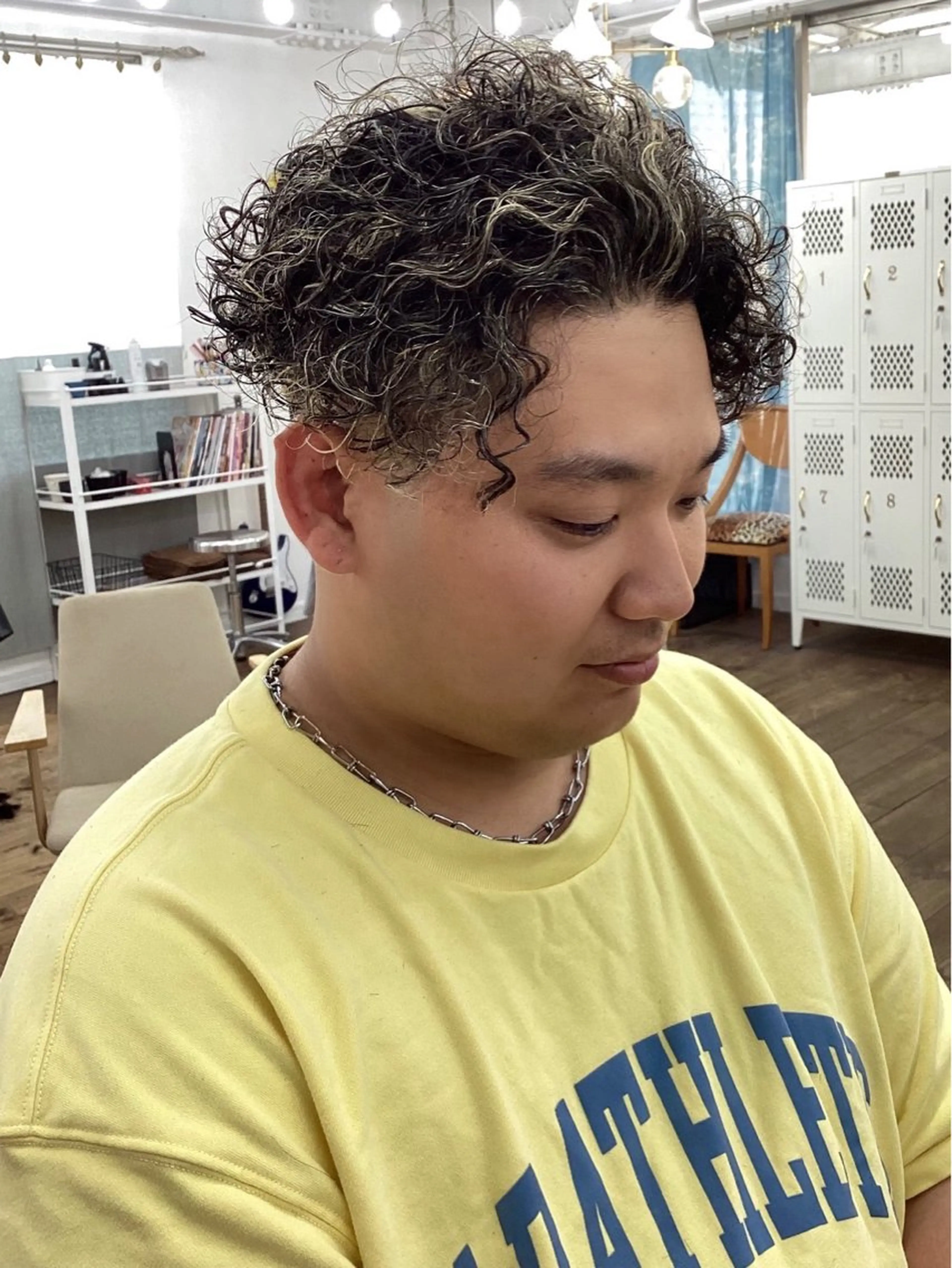 パーマ メンズ フェードカット メンズパーマ メンズ特化サロン ユウヘイのヘアスタイル