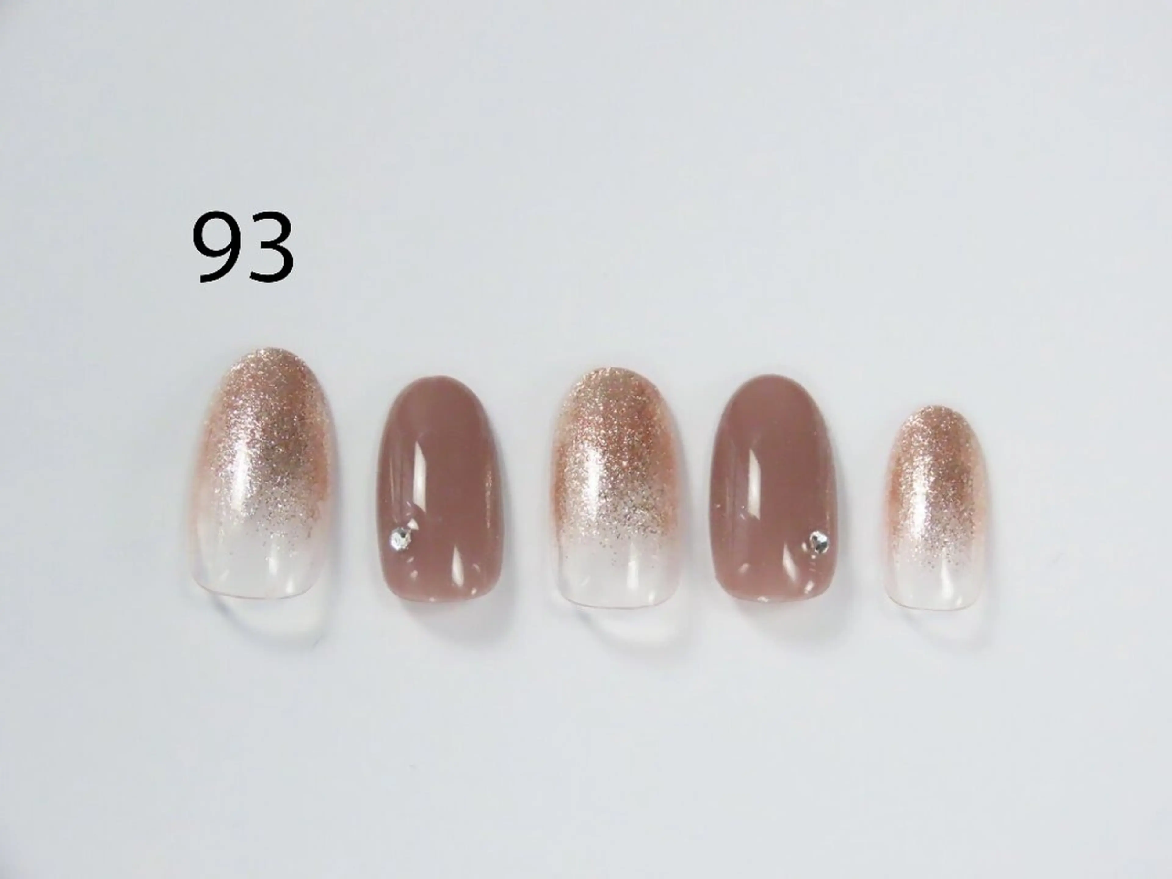 ネイル Maum 新潟店のマツエク・マツパデザイン