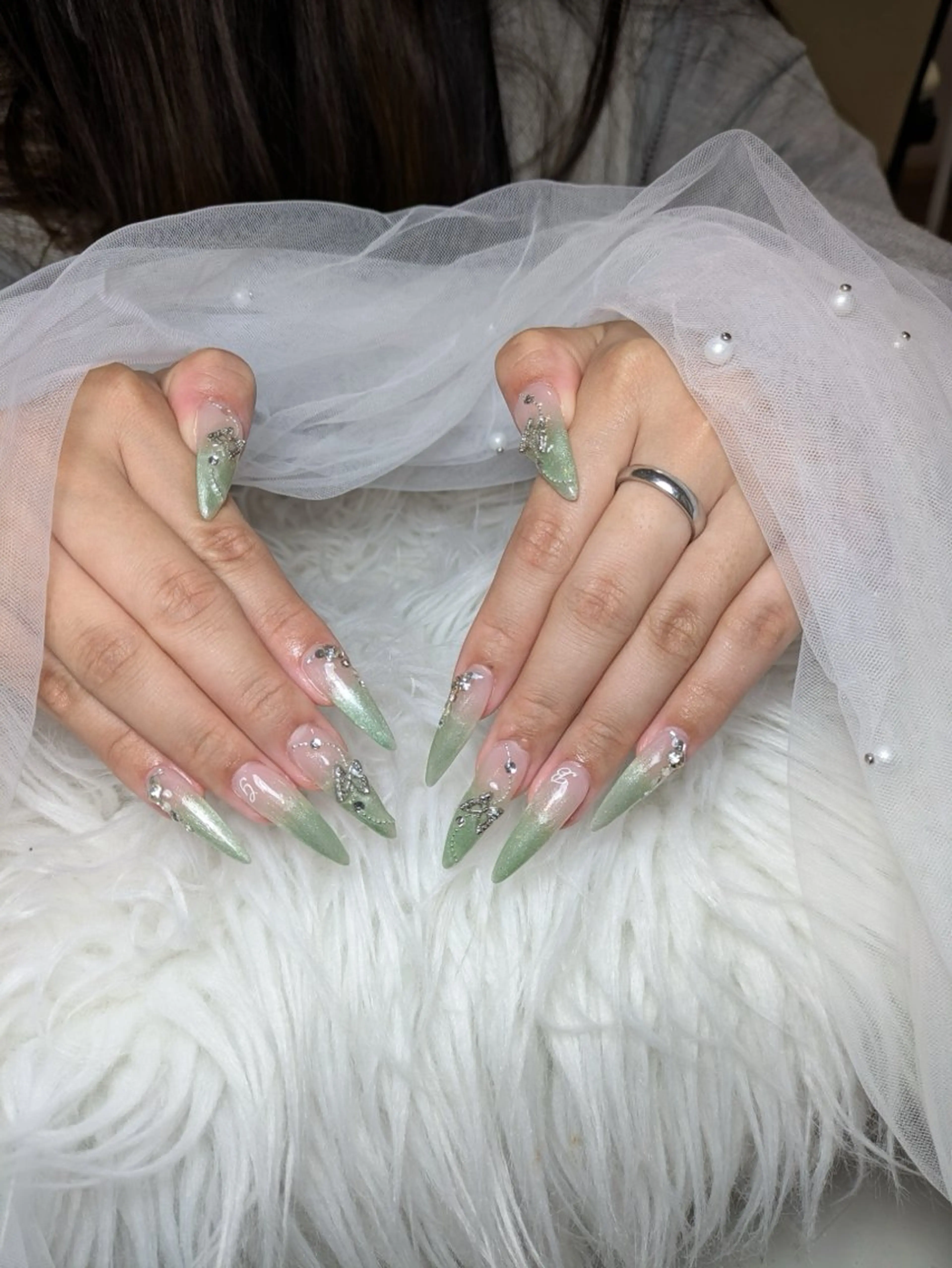 ネイル Queen Nail 柏店　クイーンネイルのネイルデザイン
