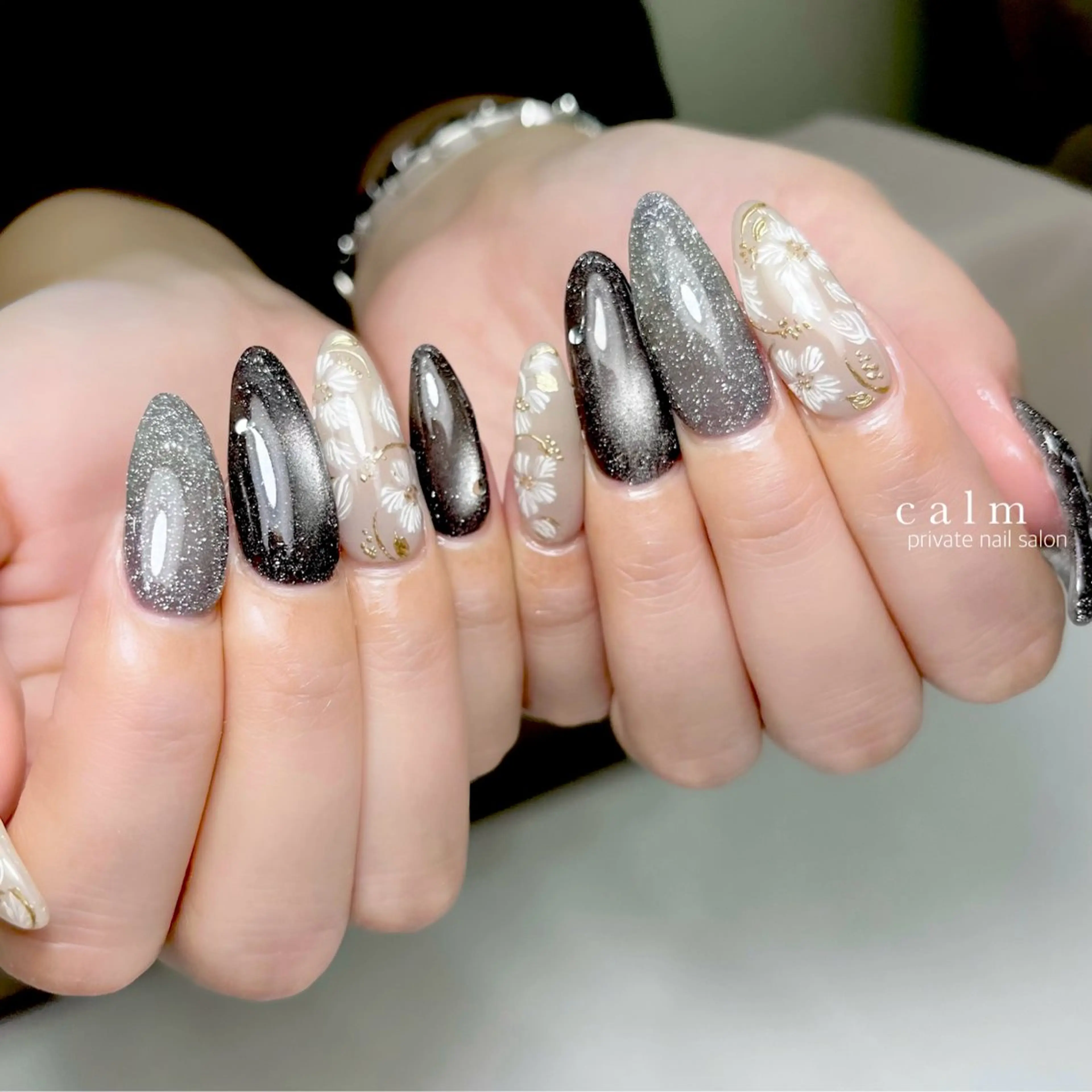 ネイル ハンドネイル calm 〔ｶｰﾑ〕のネイルデザイン