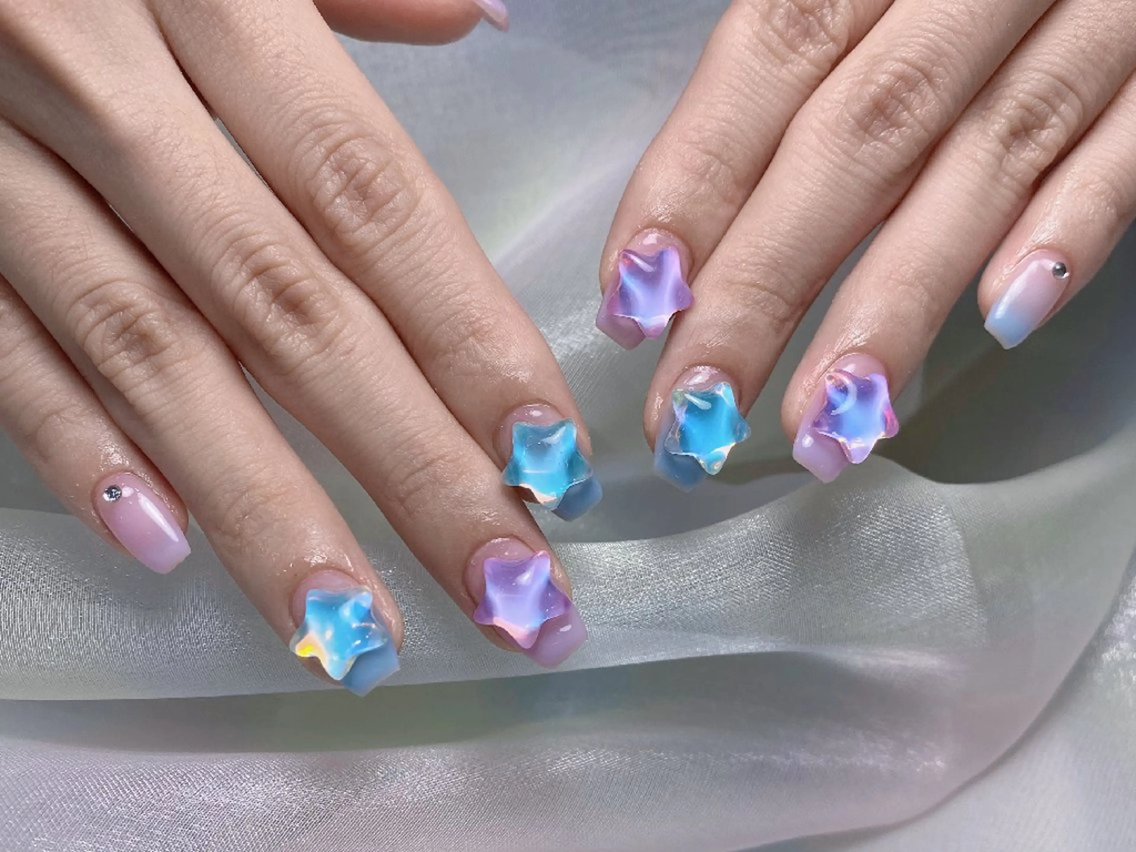 ネイル クリアネイル フラッシュネイル フットネイル フレンチネイル ジェルネイル UM Nail Salonのネイルデザイン
