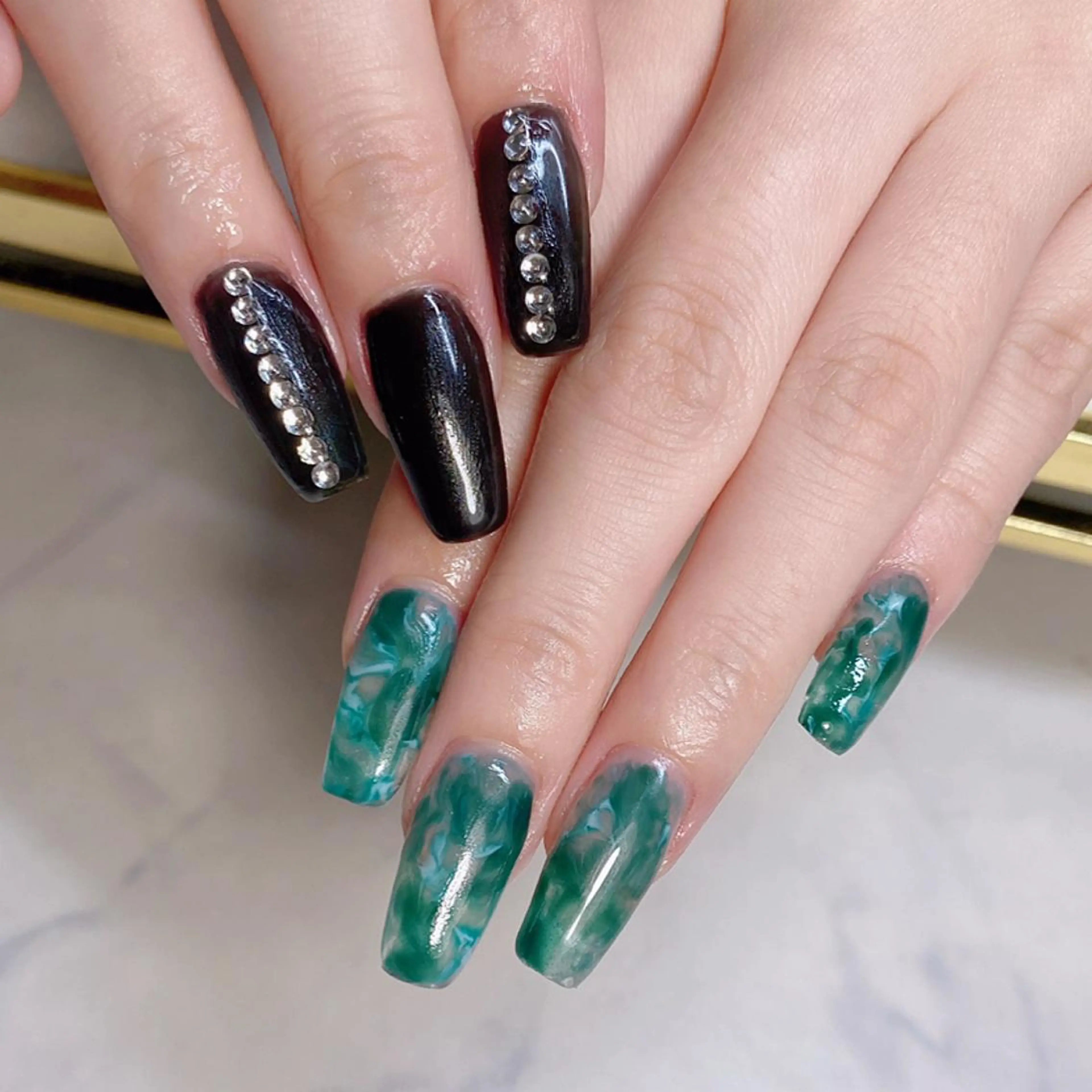 ネイル RiLion💗 Risa🦋💜のネイルデザイン