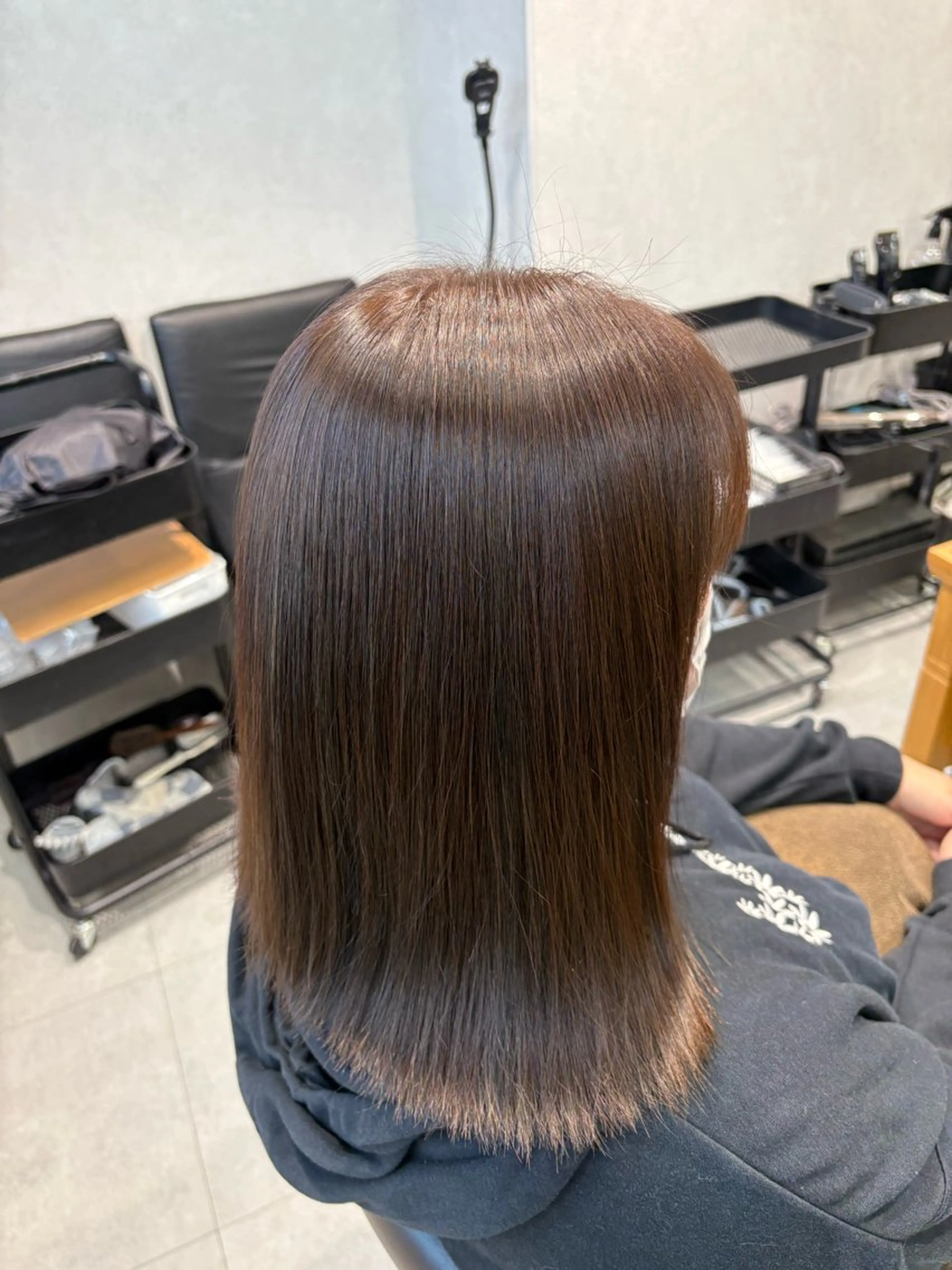ミディアム ハイライト 髪質改善 縮毛矯正 トリートメント 酸熱トリートメント ヘアカラー カラーモデル募集 ✨🤍モモハ🤍✨のヘアスタイル