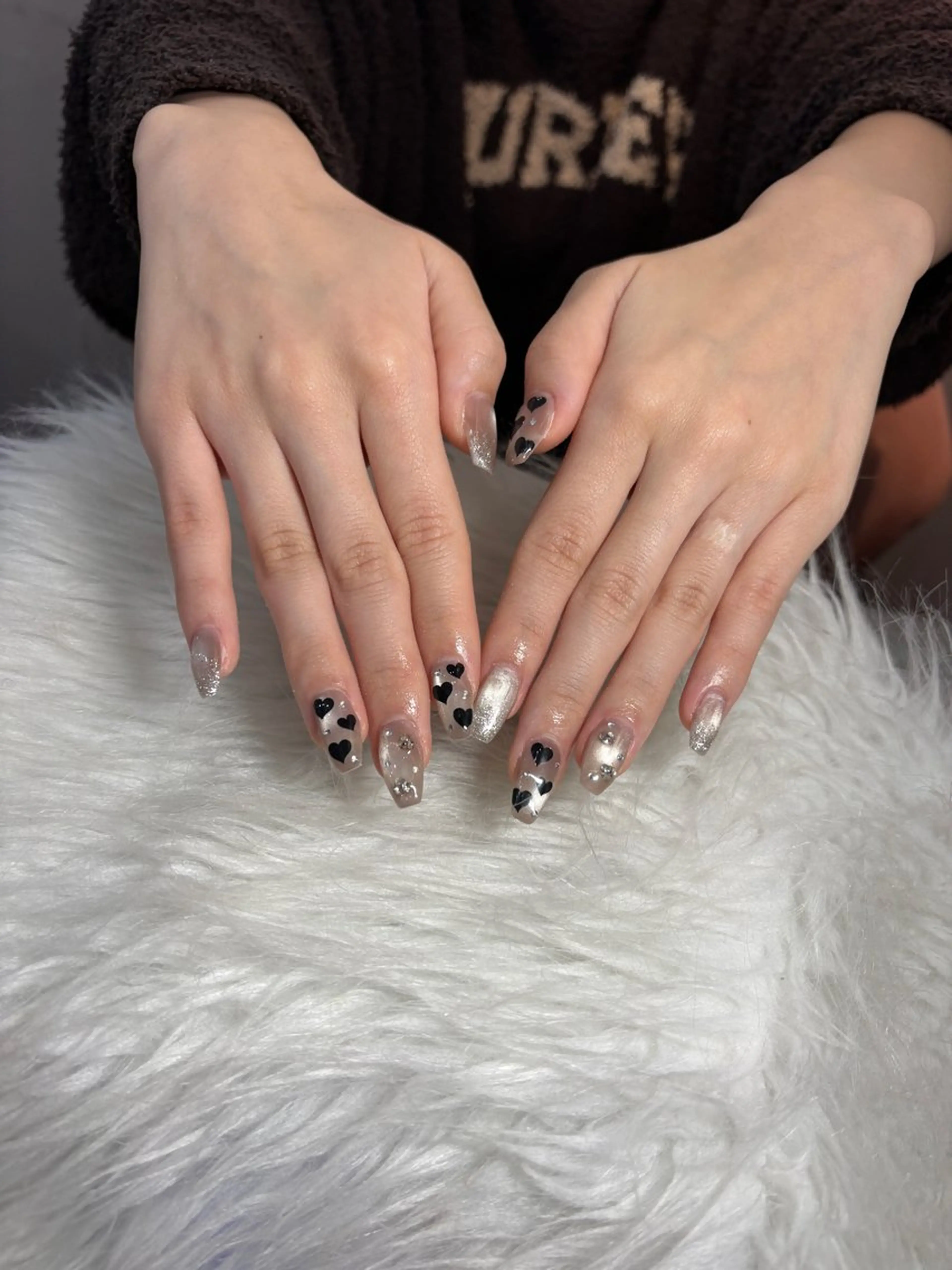 ネイル ハンドネイル LAVISH manaのネイルデザイン