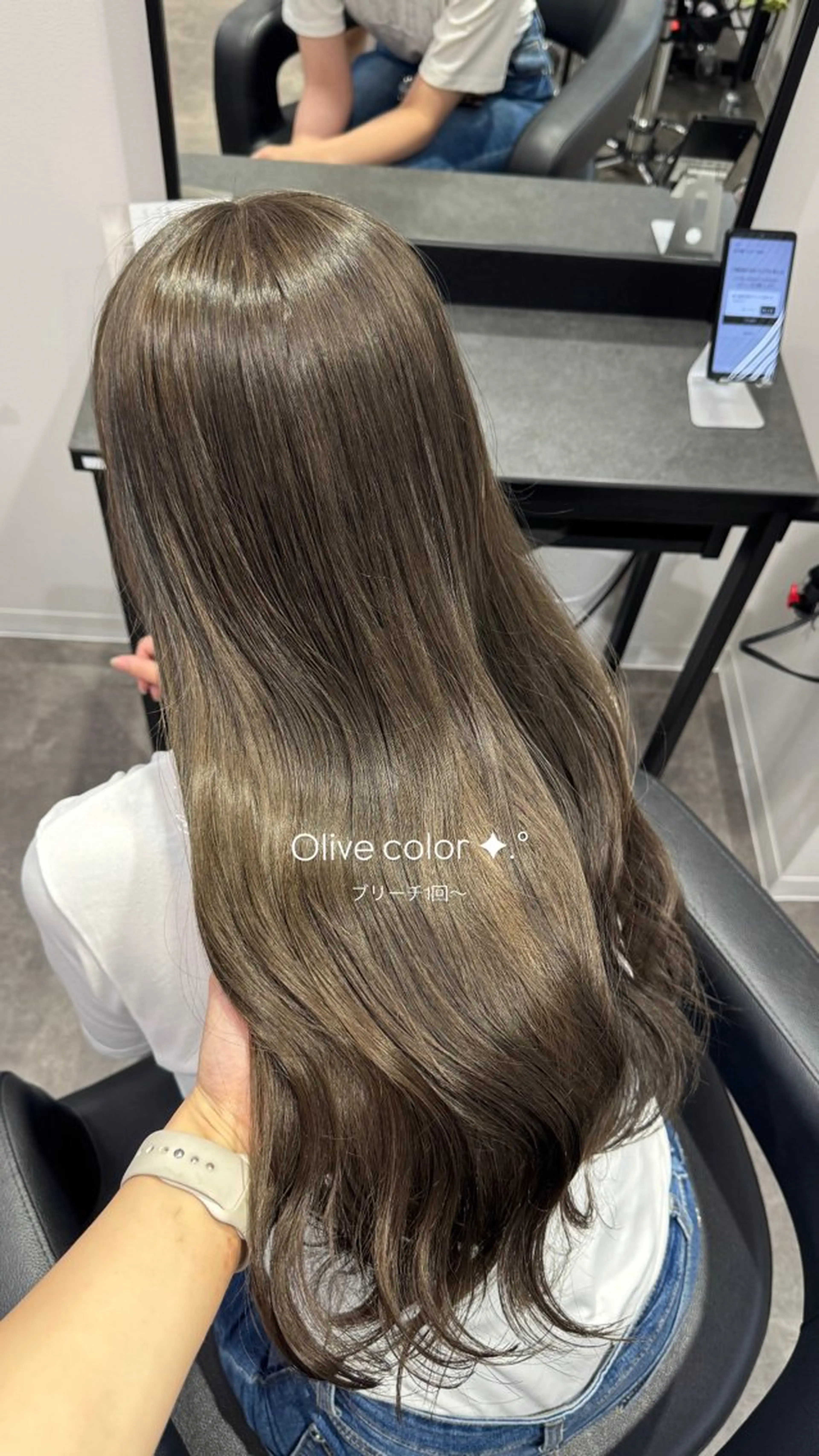 セミロング カラー ヘアアレンジ Over hair_ misakiのヘアスタイル