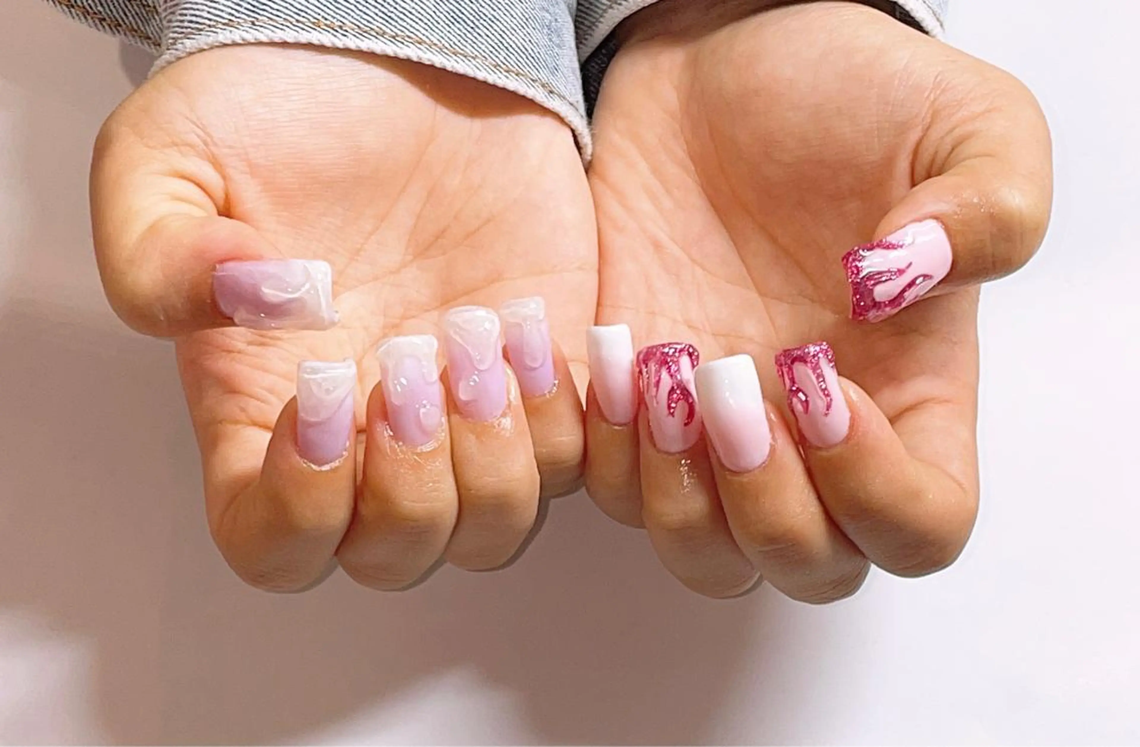 ネイル ハンドネイル VIERU 🌈🎀💖のネイルデザイン