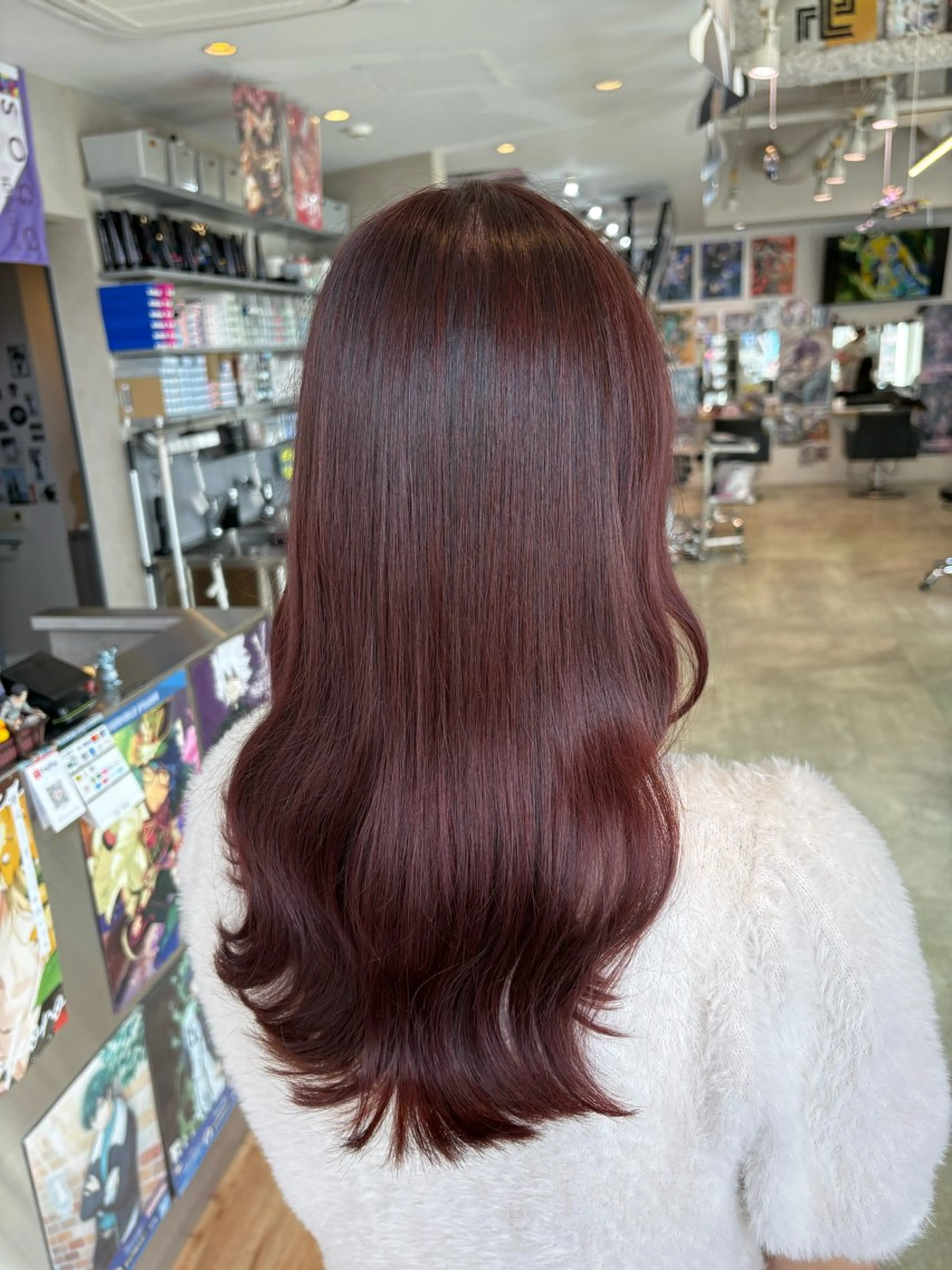 ロング カラー ブリーチ ボルドーカラー ブラウンカラー 透明感カラー ラベンダーカラー 推しカラー/ ミクのヘアスタイル