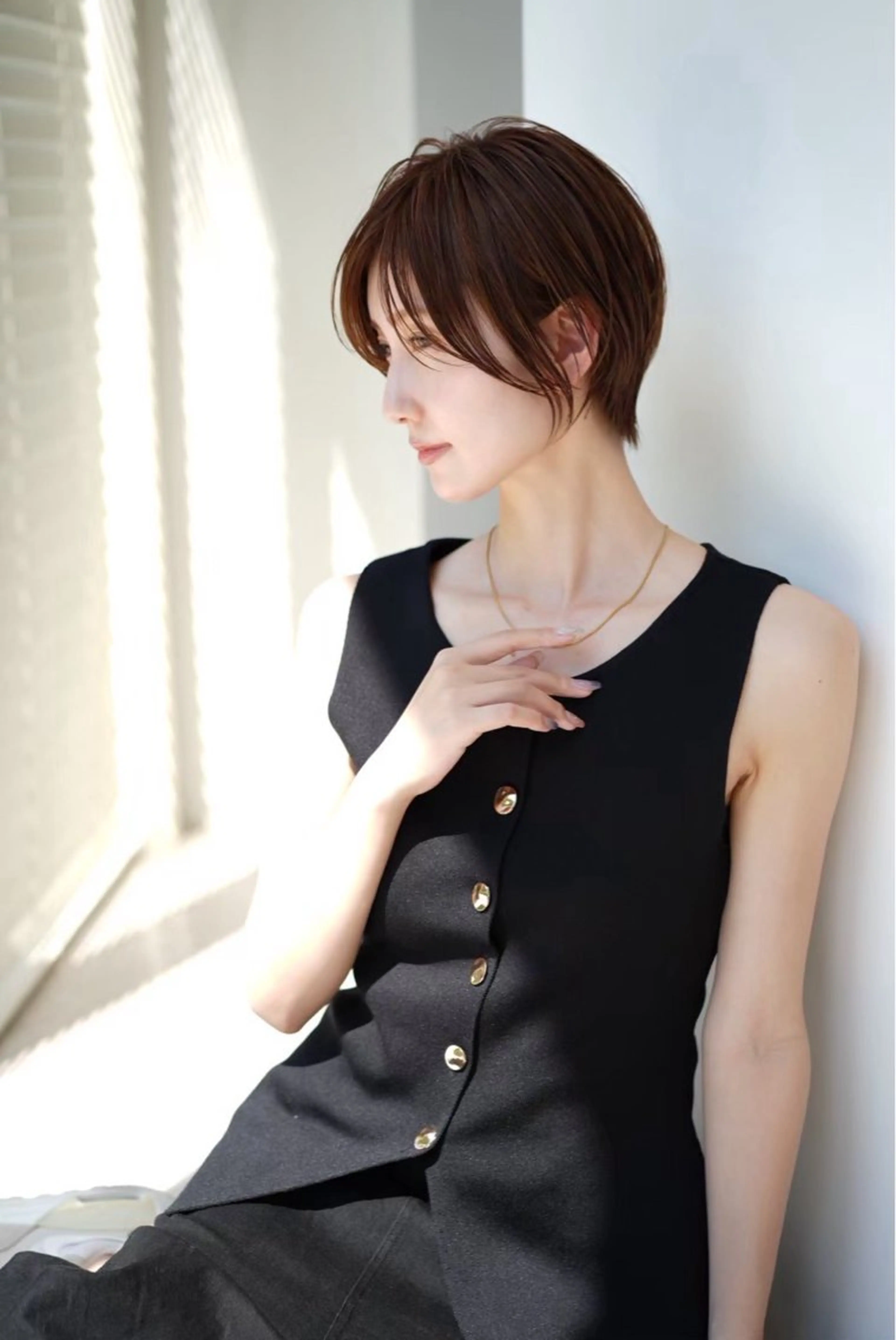 ショート 透明感カラー/伊藤 陸/soigneのヘアスタイル