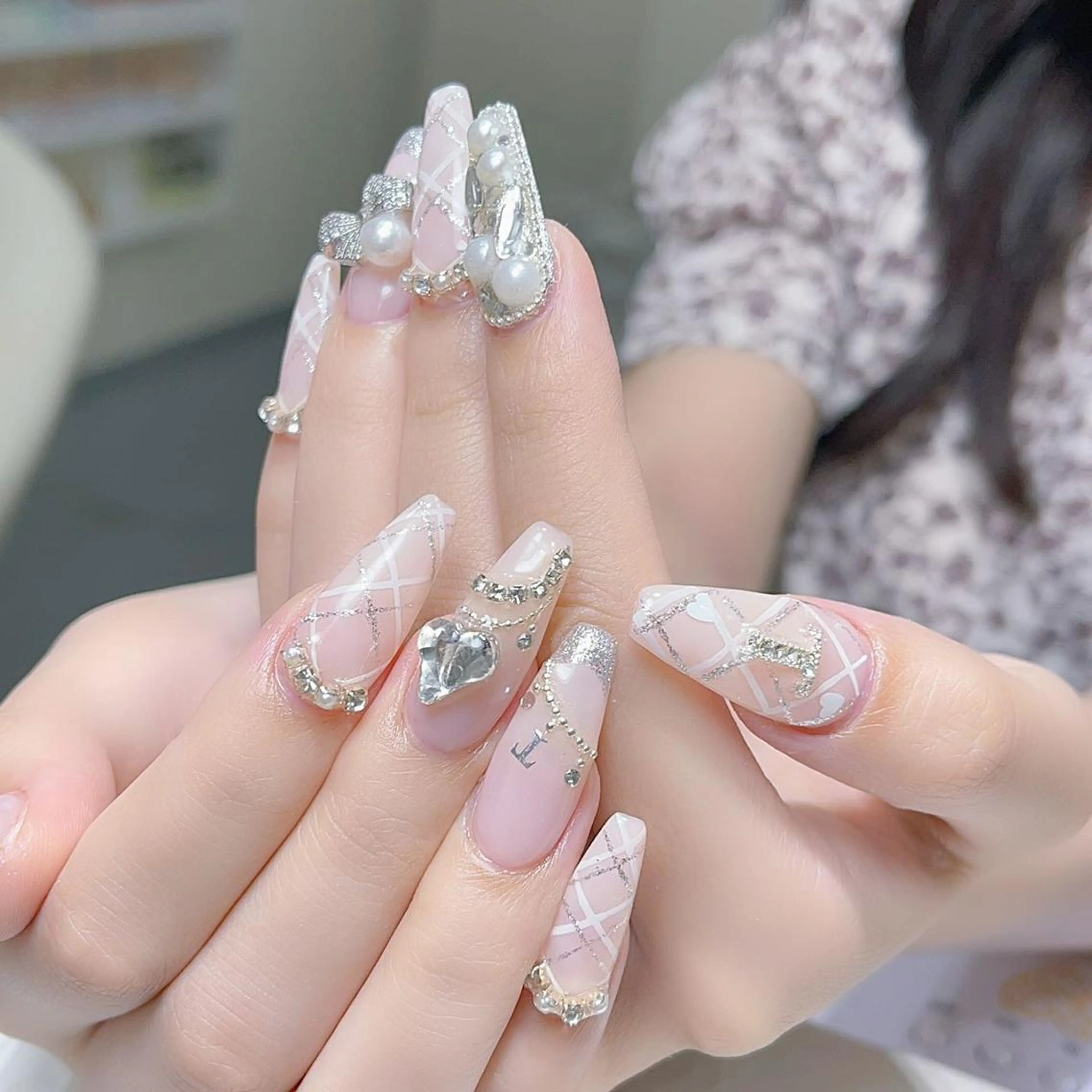 ネイル ハンドネイル Queens ゲンのネイルデザイン