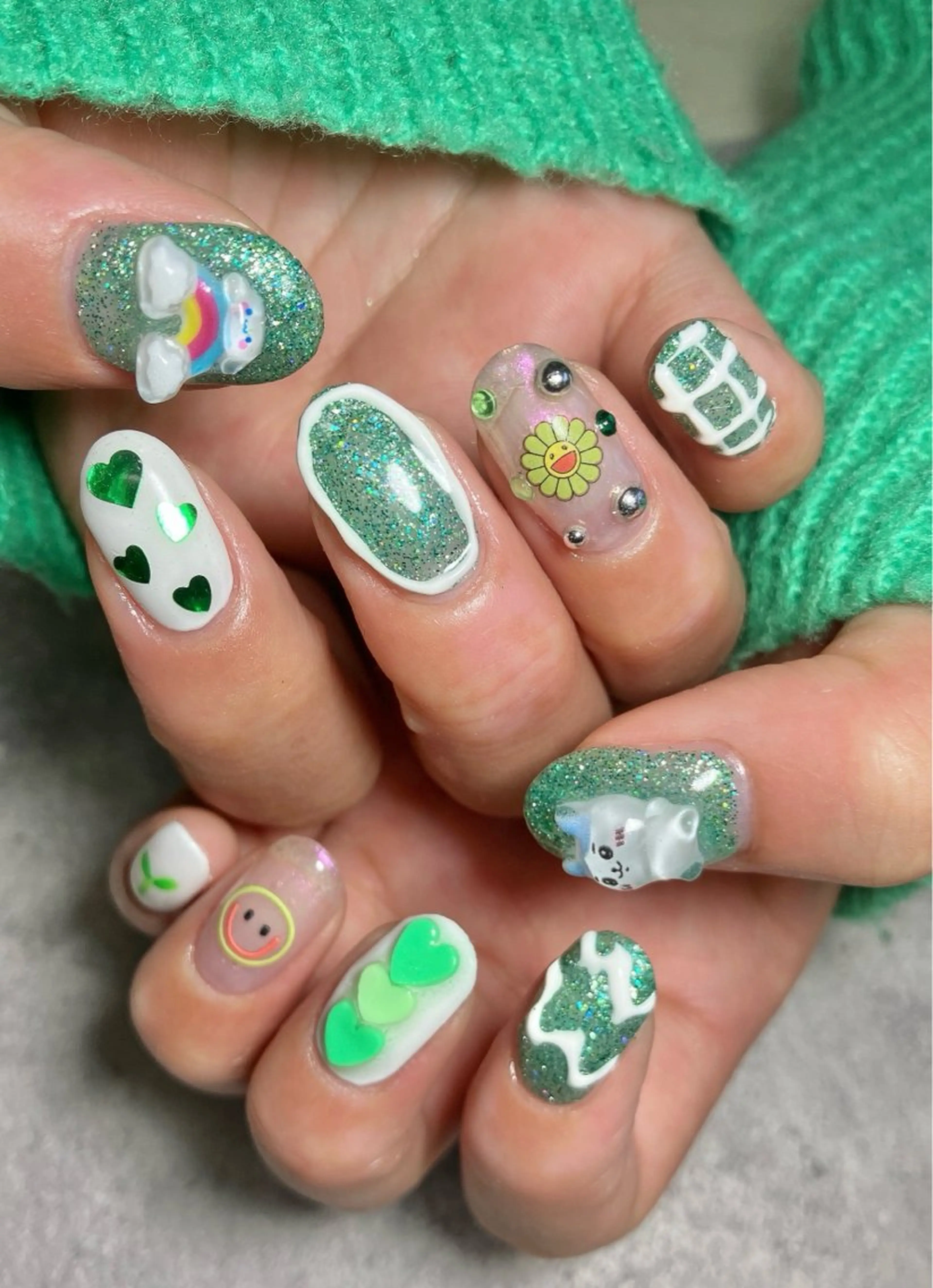 ネイル Liennail 持込デザインやり放題のネイルデザイン