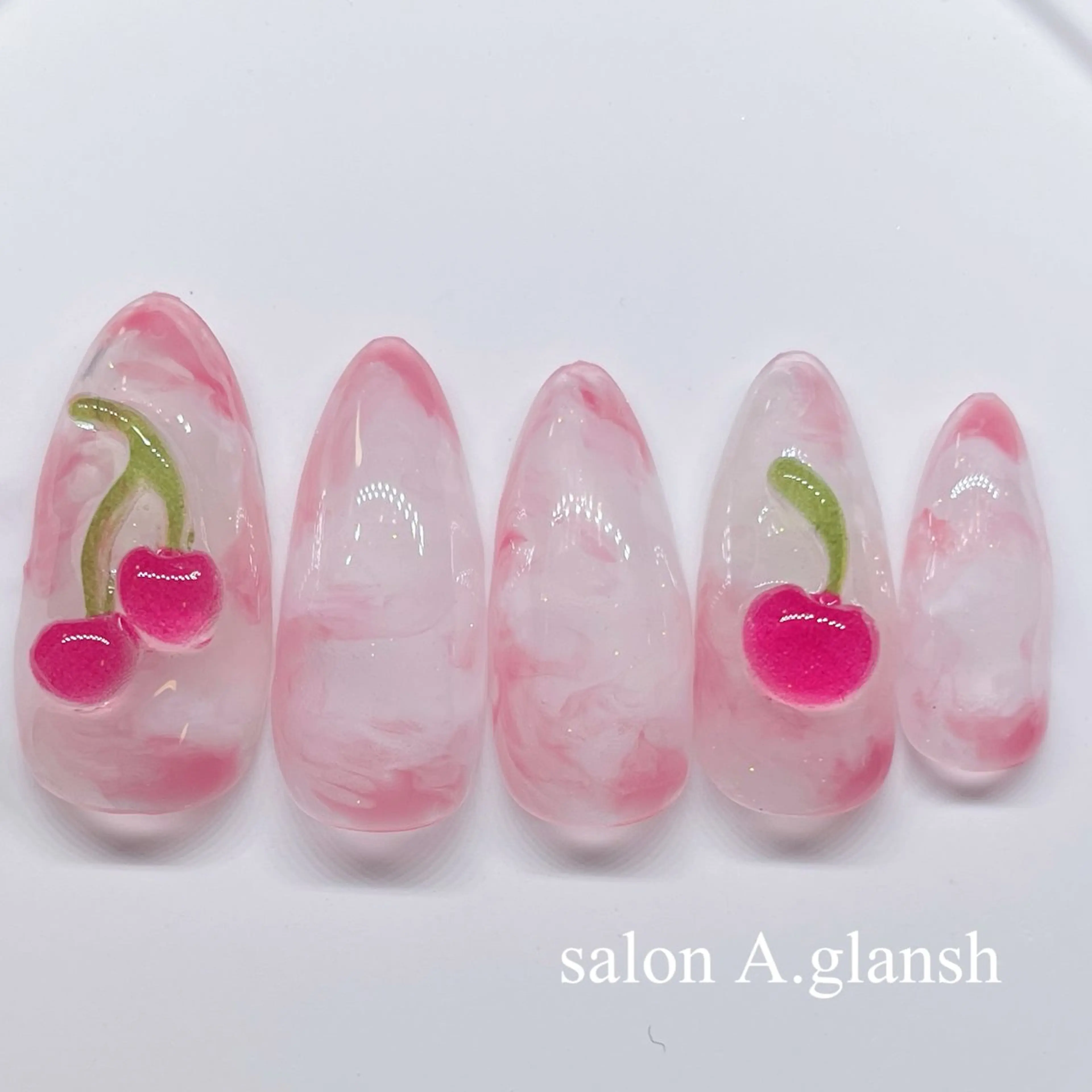 ネイル ハンドネイル 肌質改善salon♪ 効果がわかる♪南森町のエステ・リラクイメージ