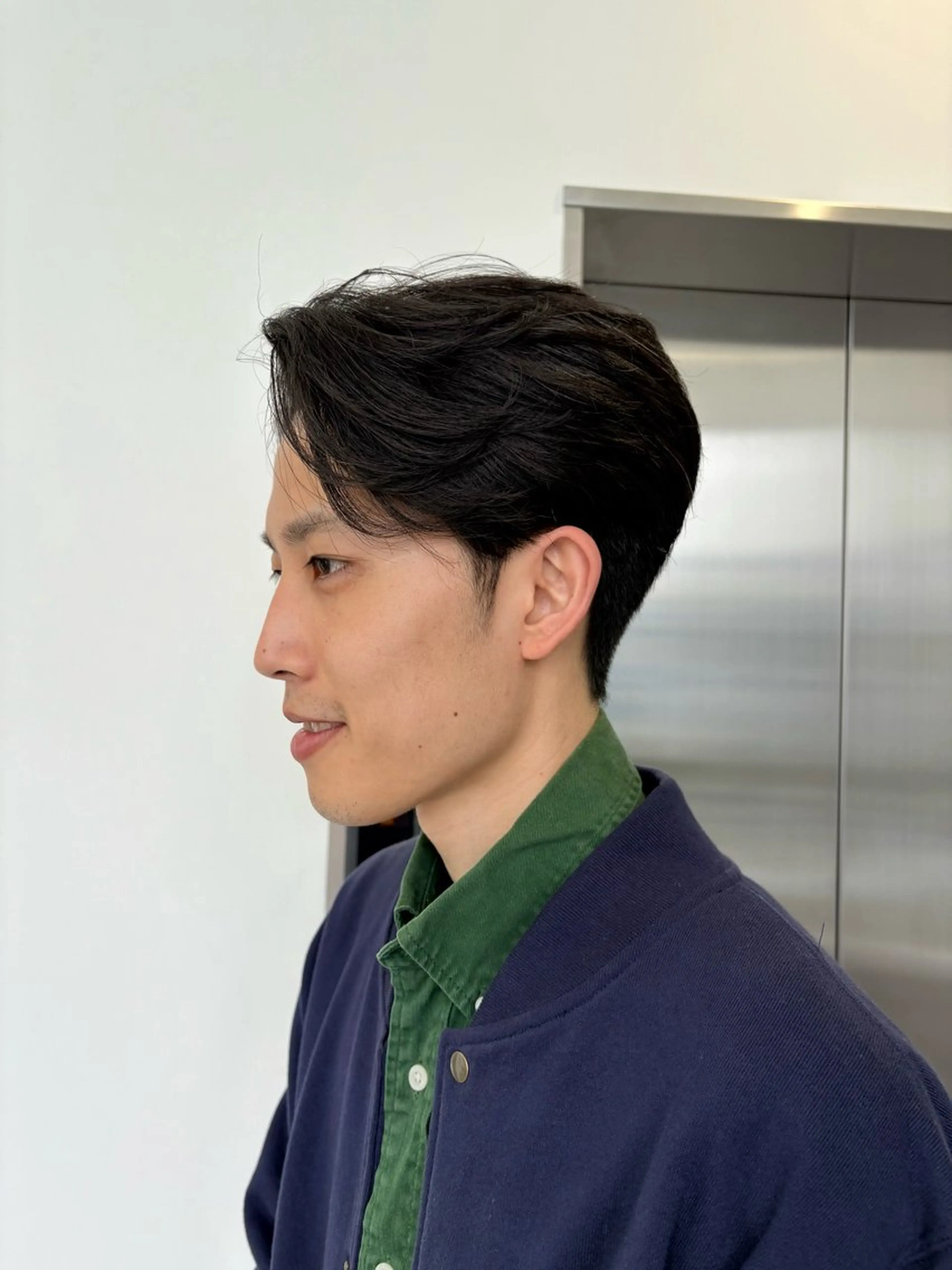 メンズ 金子 賢人のヘアスタイル