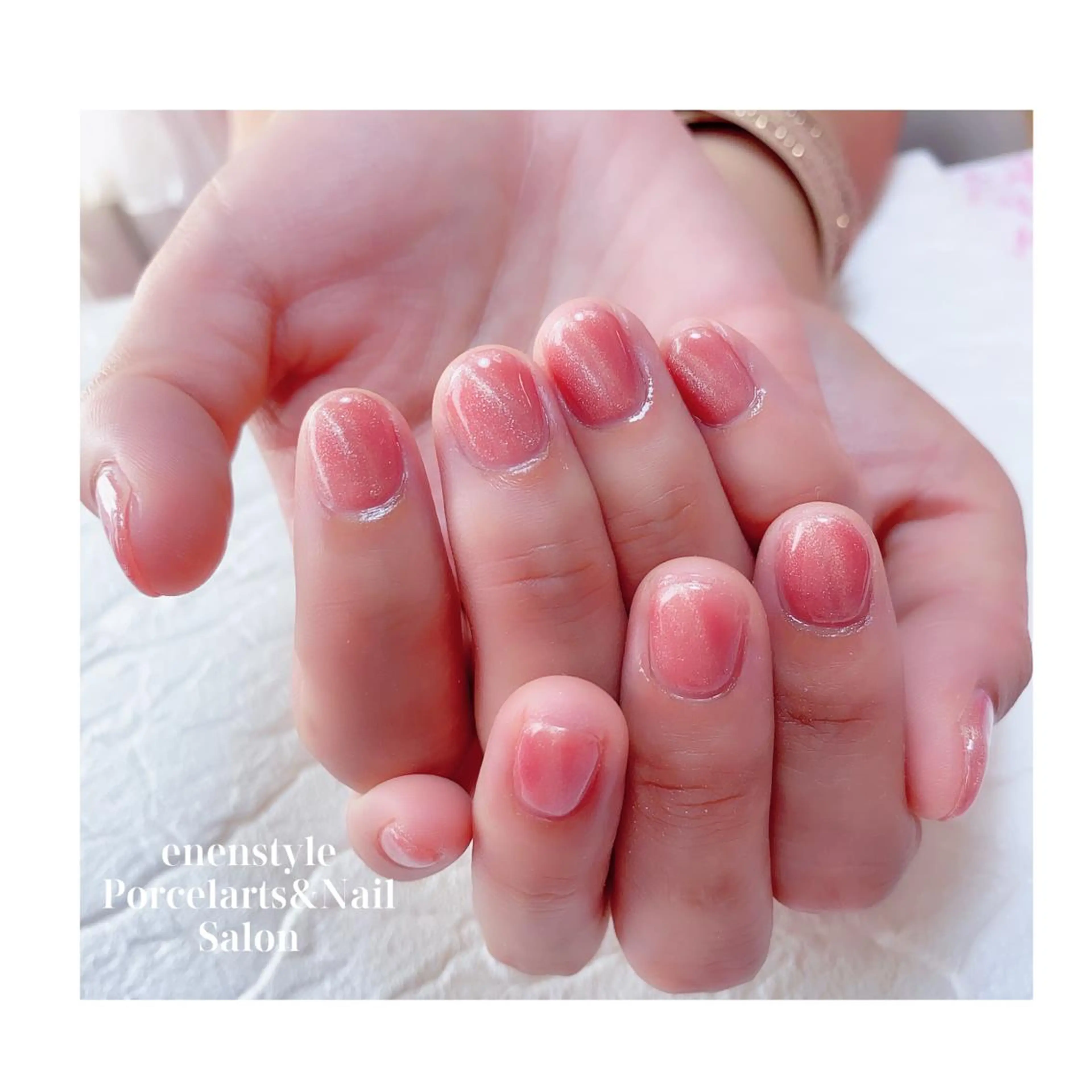 ショート ネイル ジェルネイル ニュアンスネイル オフィスネイル ワンカラーネイル パラジェル ハンドネイル 👑enen style👑のネイルデザイン