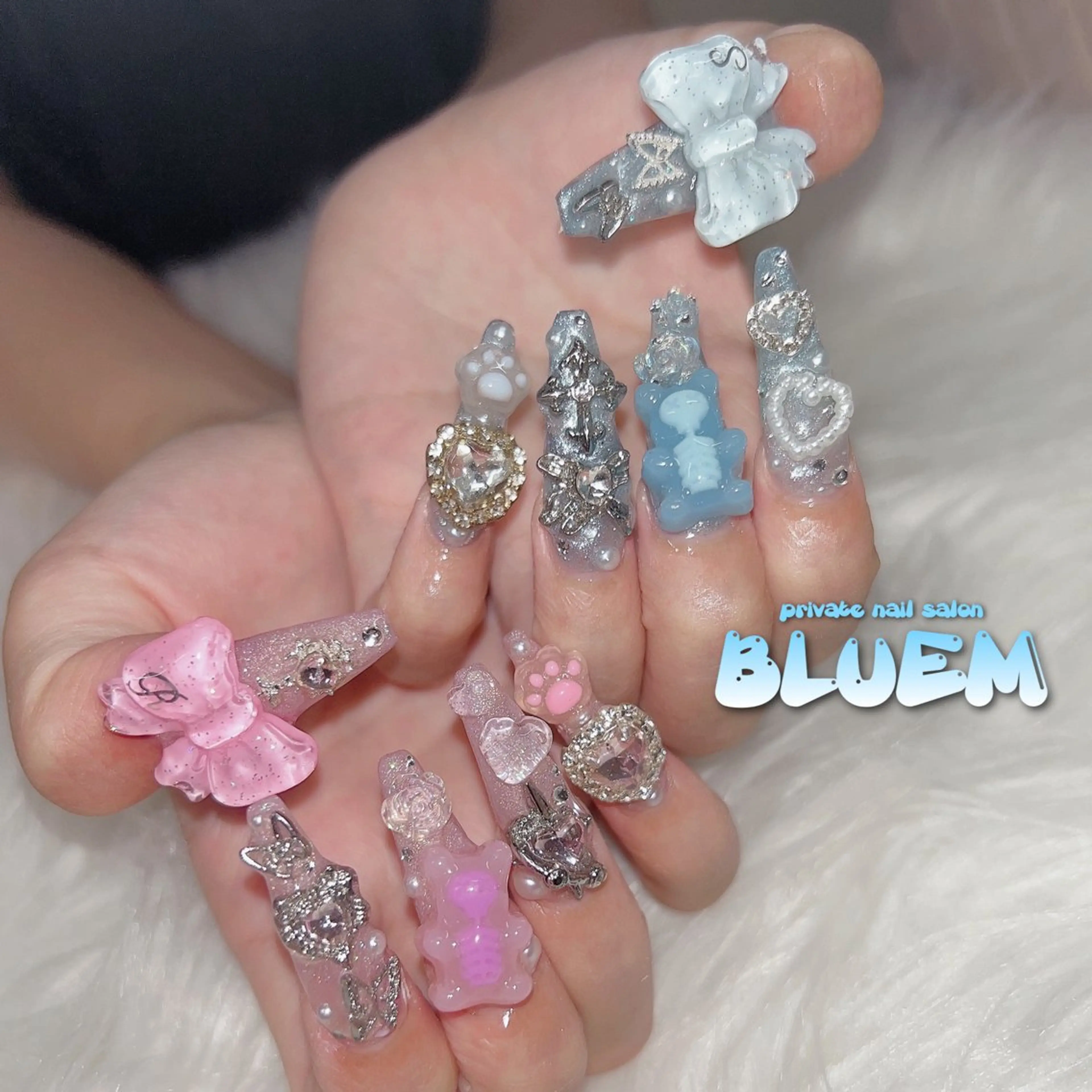 ネイル ハンドネイル BLUEM なな🐶のネイルデザイン