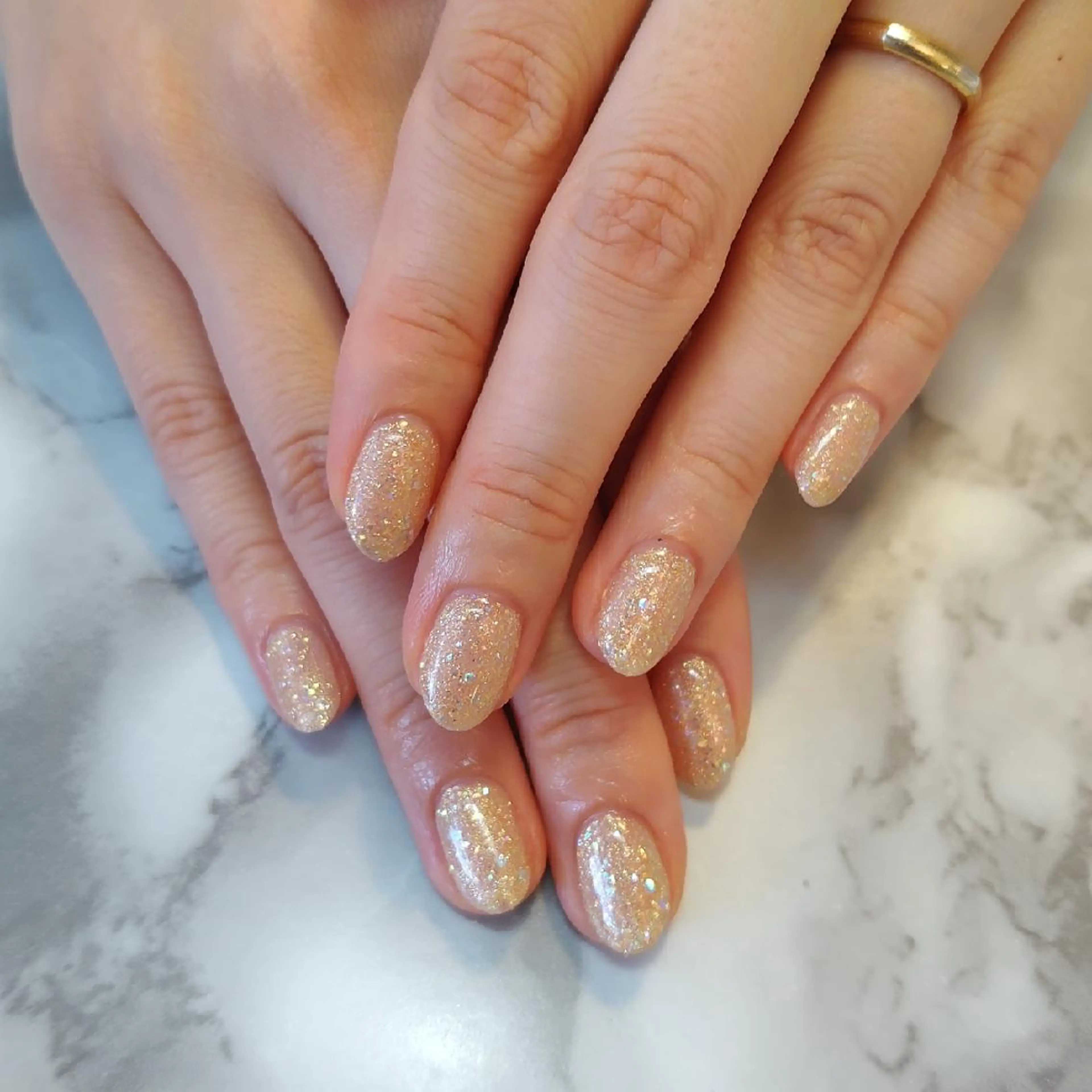 ネイル ワンカラーネイル ジェヌインネイル 河内のネイルデザイン