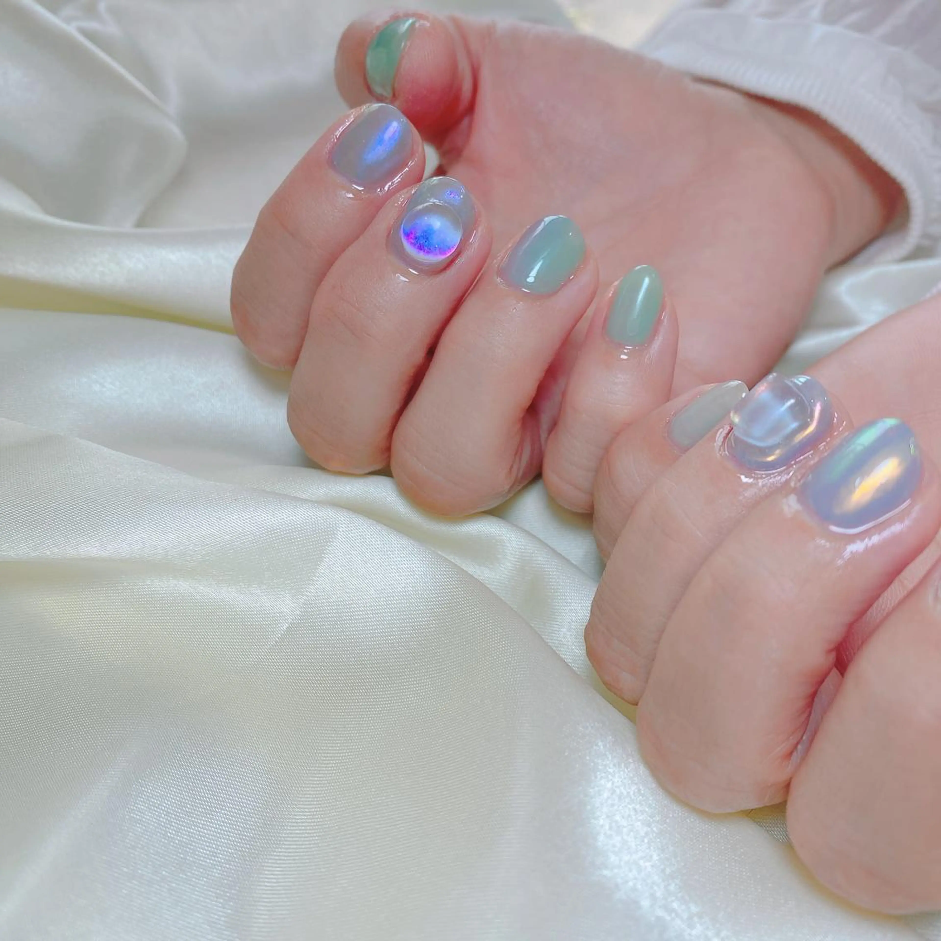 ネイル アートネイル オーロラネイル クリアネイル フレンチネイル 氷ネイル・うるうるネイル Smile nail laboratory所属・smile nail_laboのネイルデザイン