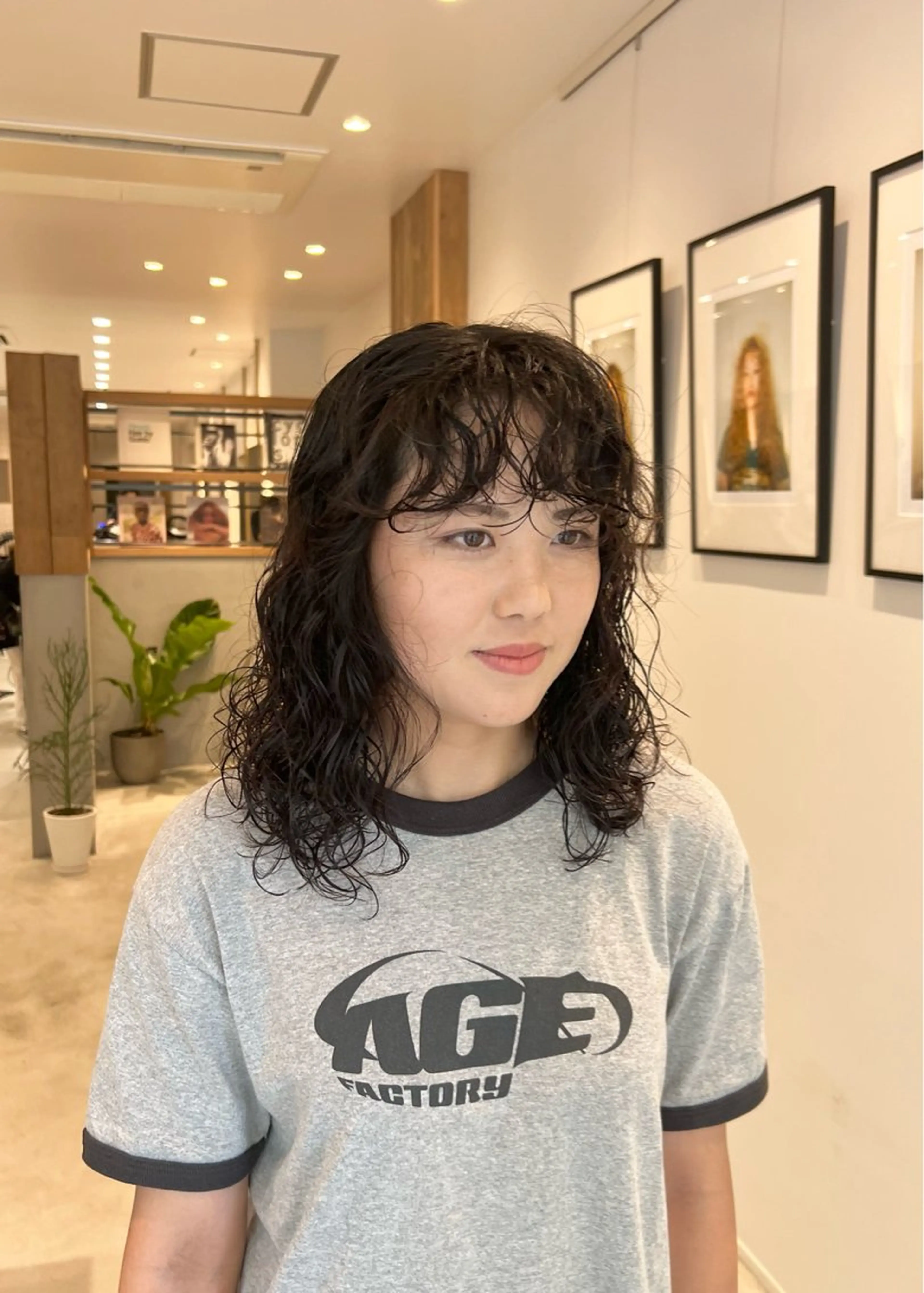 ミディアム ミディアムパーマ 伸ばしかけ CYAN. 矢場町店所属・パーマ/名古屋パーマ / コデラ ナナホのヘアスタイル