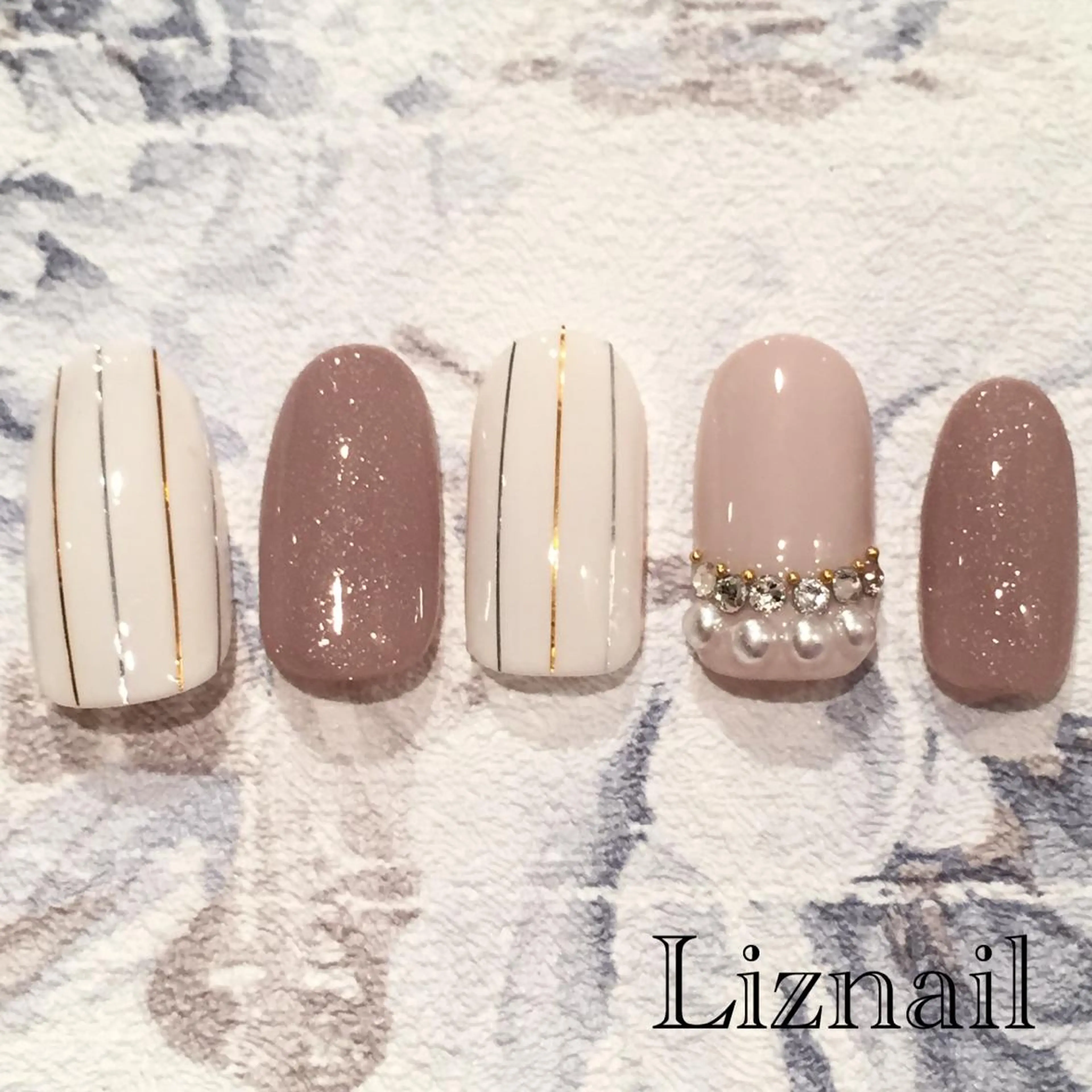 ネイル Rawr / saoriのネイルデザイン