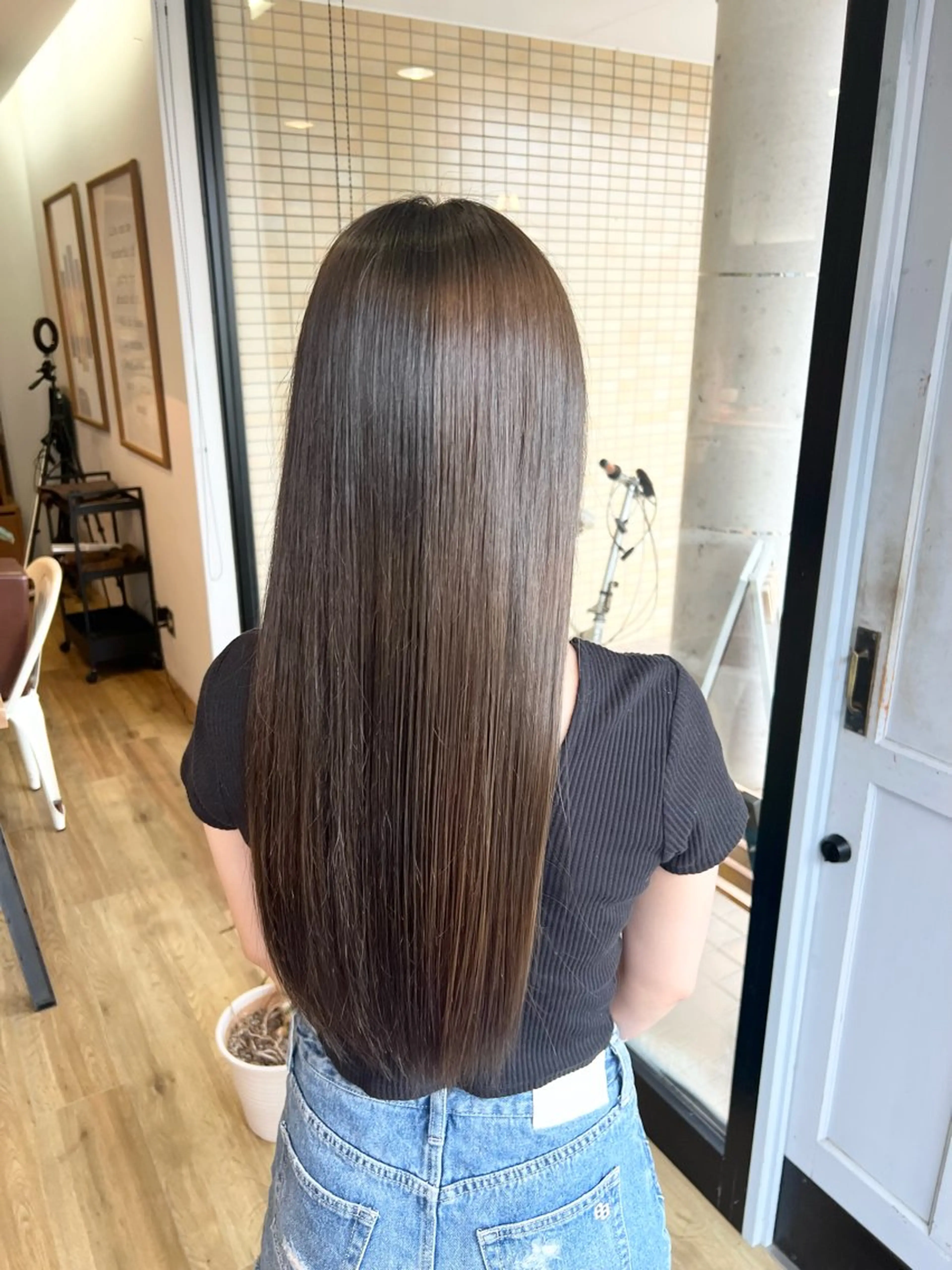 ロング カラー グレージュ カット ヘアカラー トリートメント 堀 望美のヘアスタイル