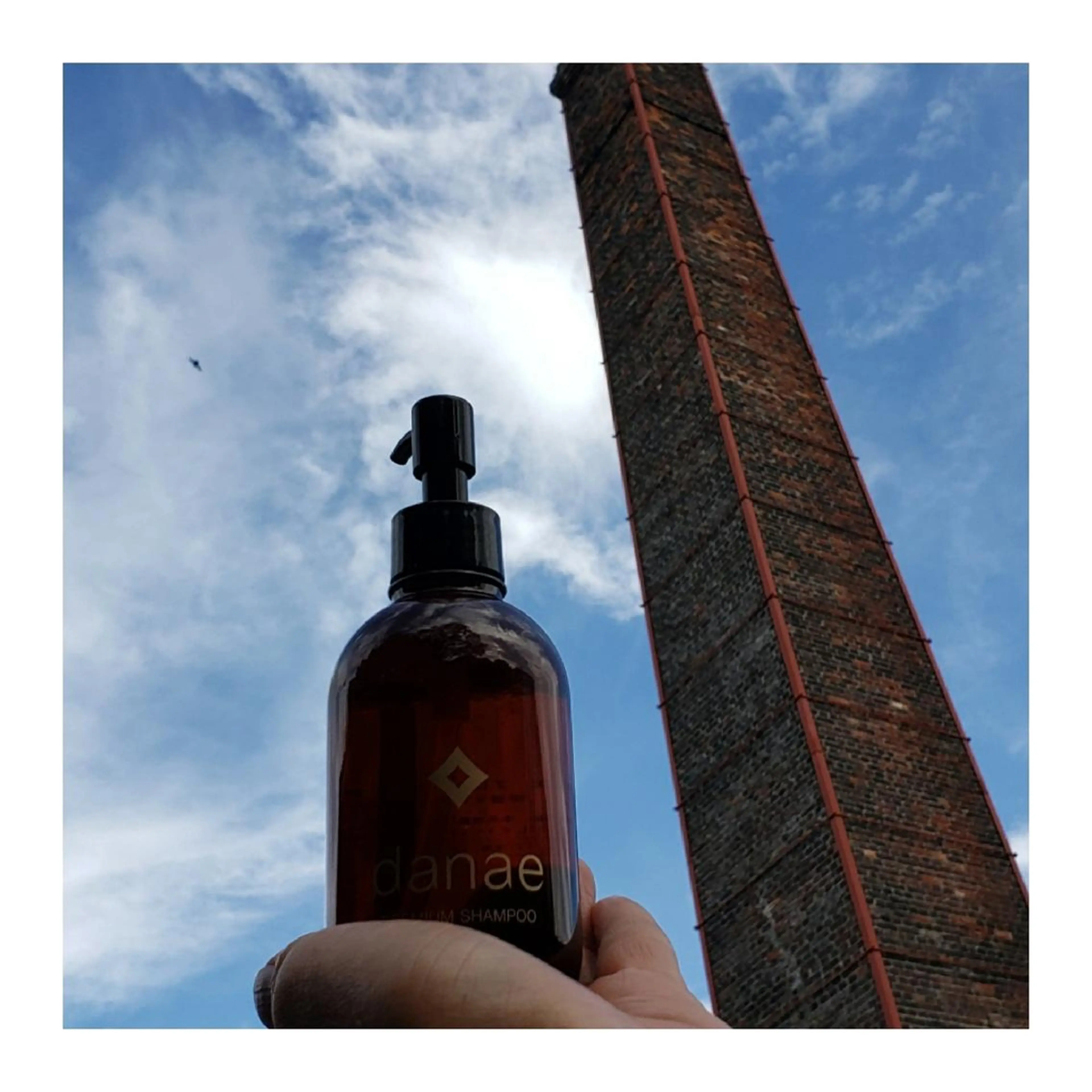 ミディアム カラー 髪の病院  ルーミールームのヘアスタイル