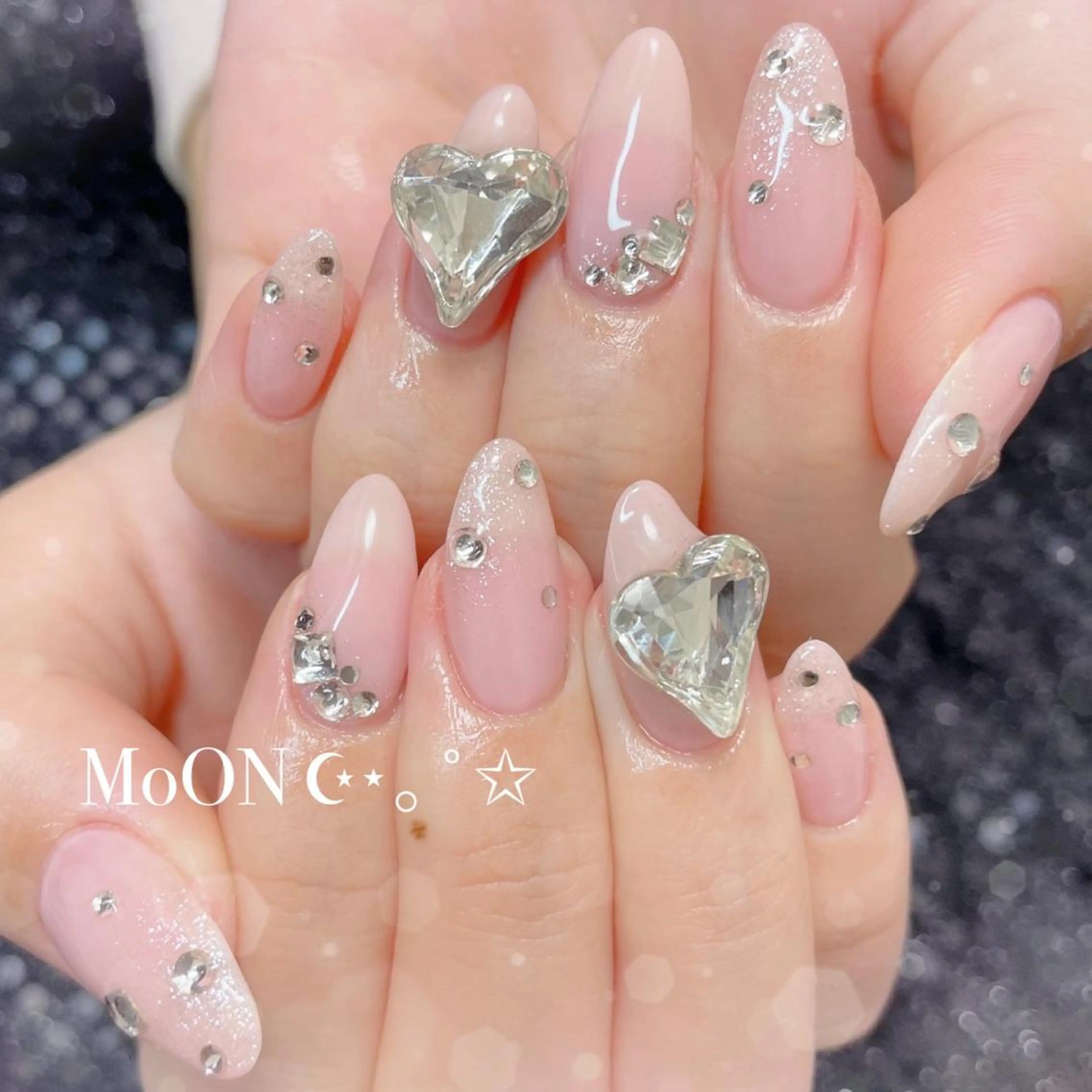 ネイル ハート ハンドネイル ハンドケア MoON...❤︎ MeGuのネイルデザイン