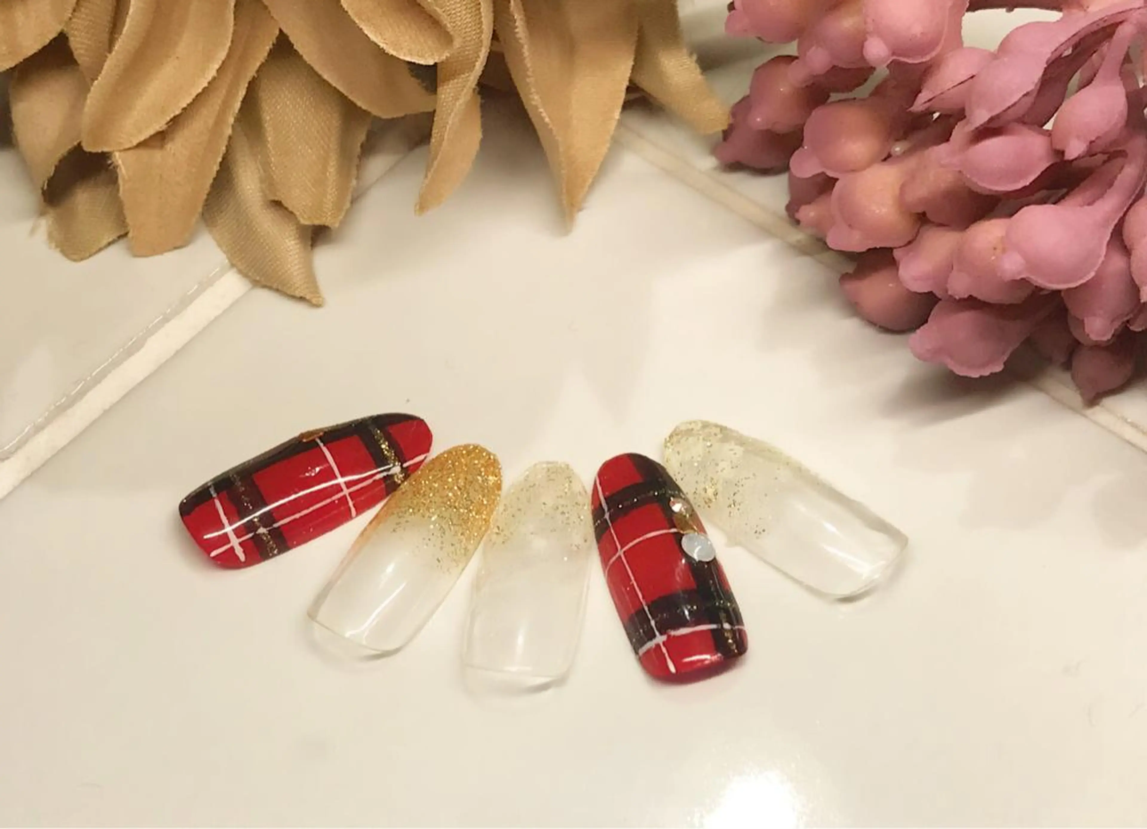 ネイル A MODO MIOのネイルデザイン