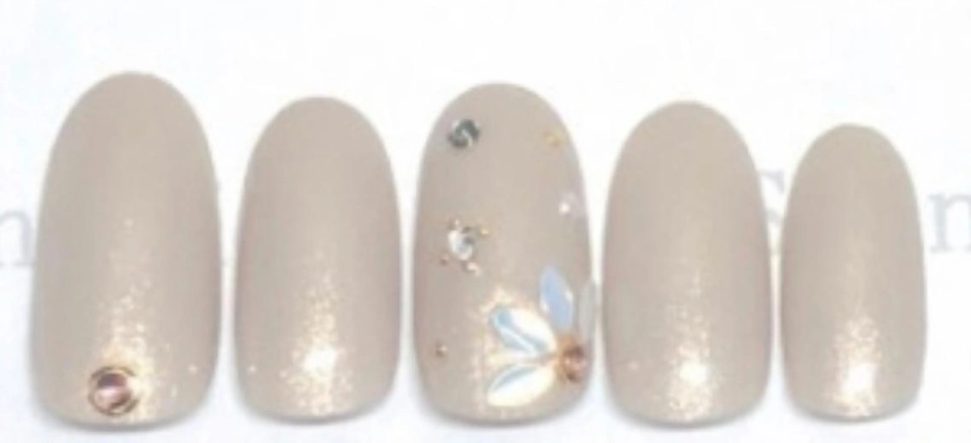 ネイル ハンドネイル ゲン レイカのネイルデザイン