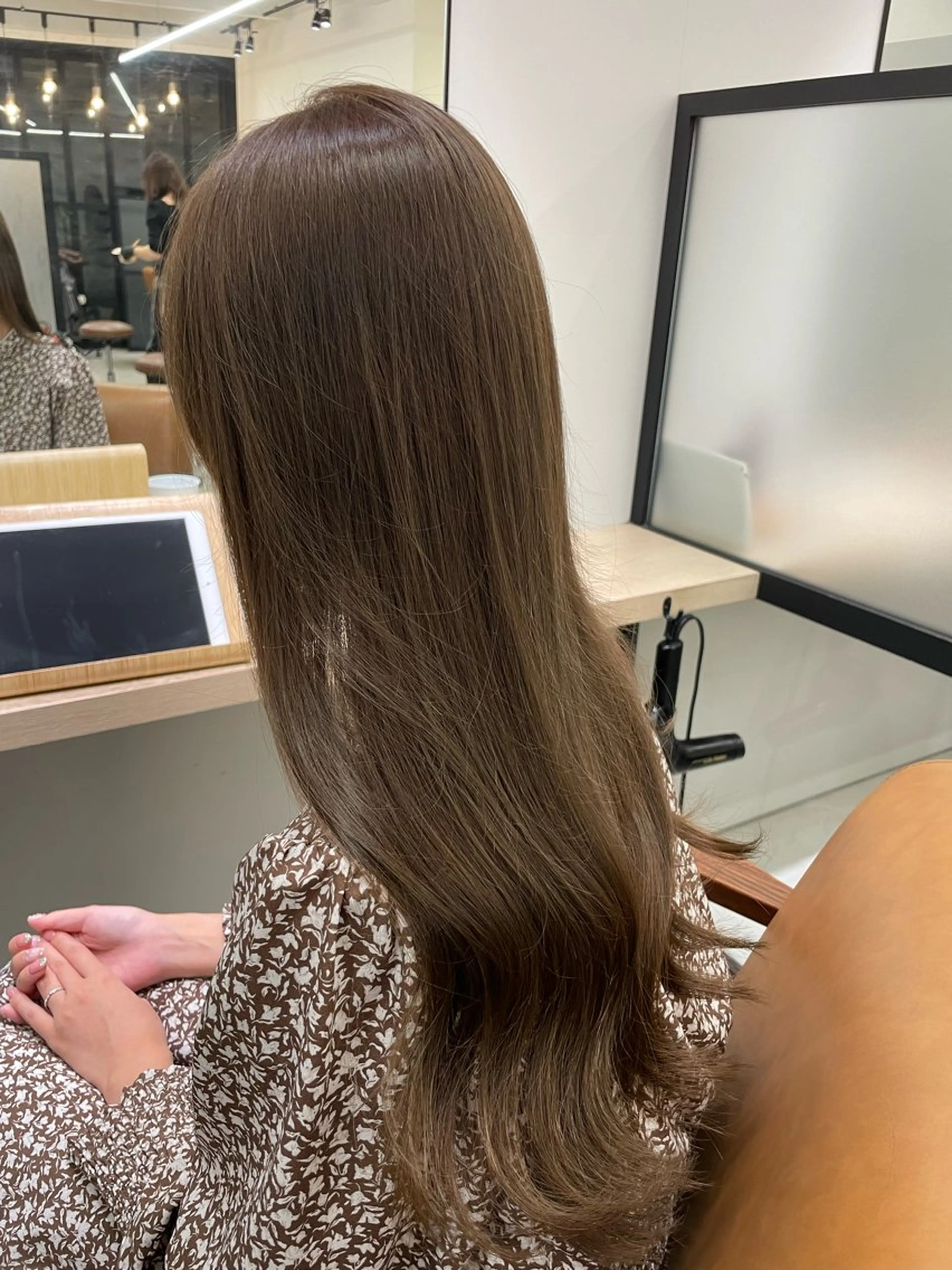 ロング カラー カット ヘアカラー 半個室女性salon 🩰Natsumiのヘアスタイル