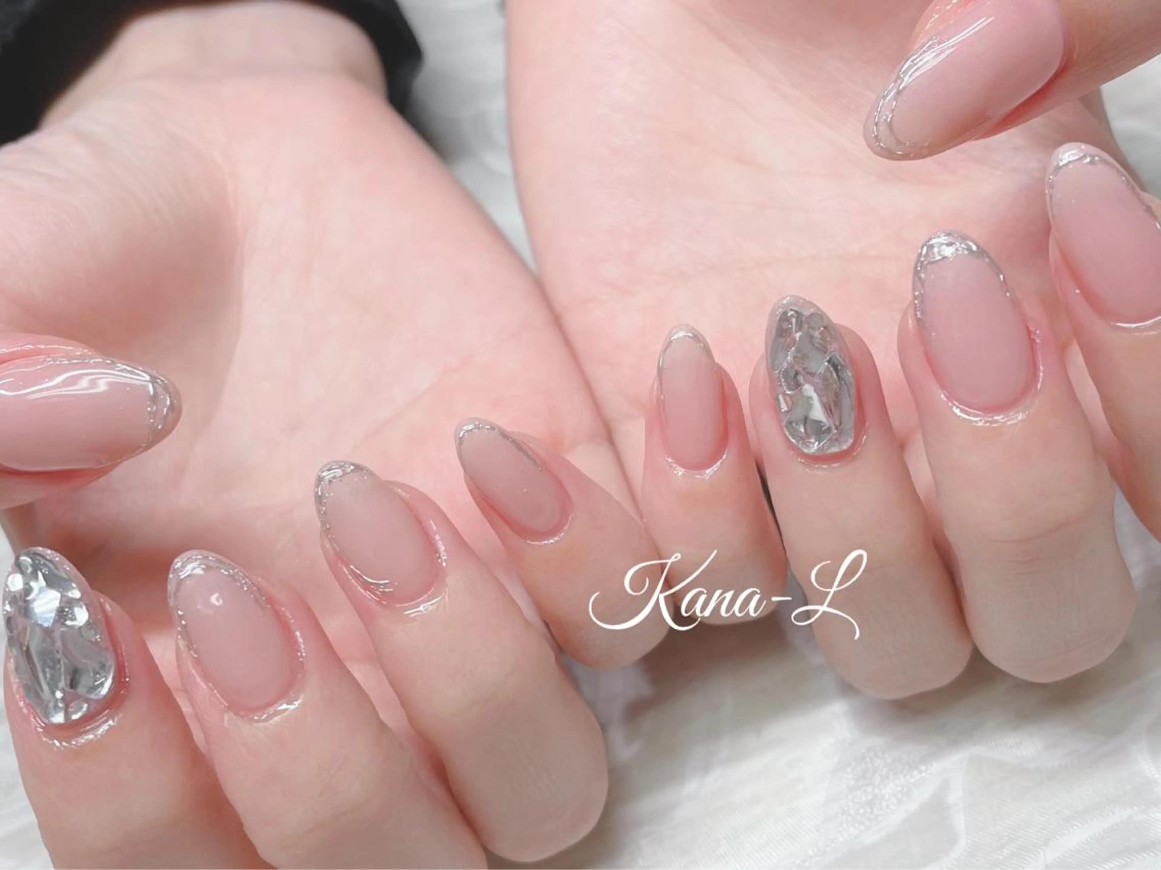 カラー ネイル 韓国ネイル ミラーネイル ニュアンスネイル オフィスネイル 芦辺 香奈のネイルデザイン