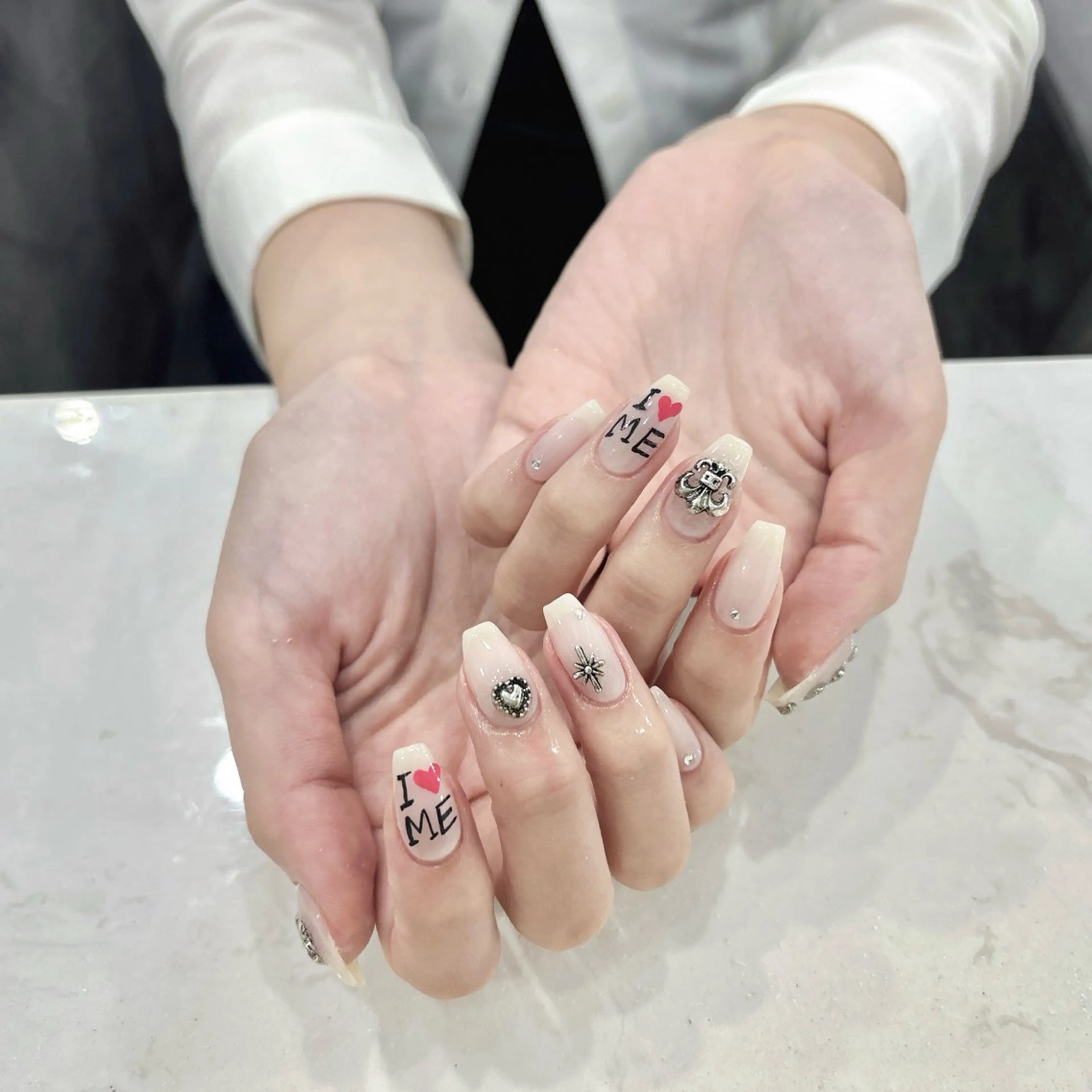 ネイル Sachi Nail上野のネイルデザイン