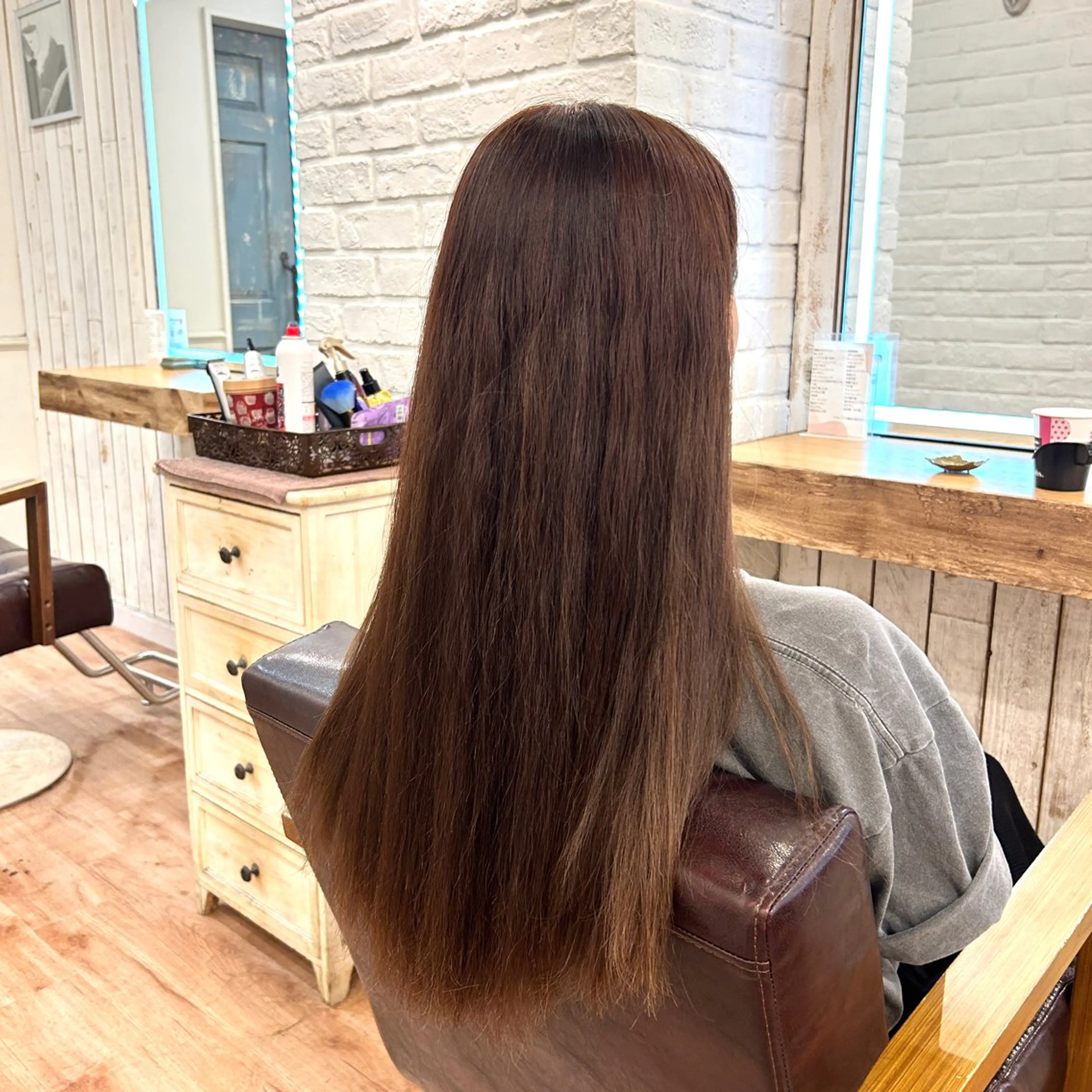 カラー little福岡 ANNAのヘアスタイル