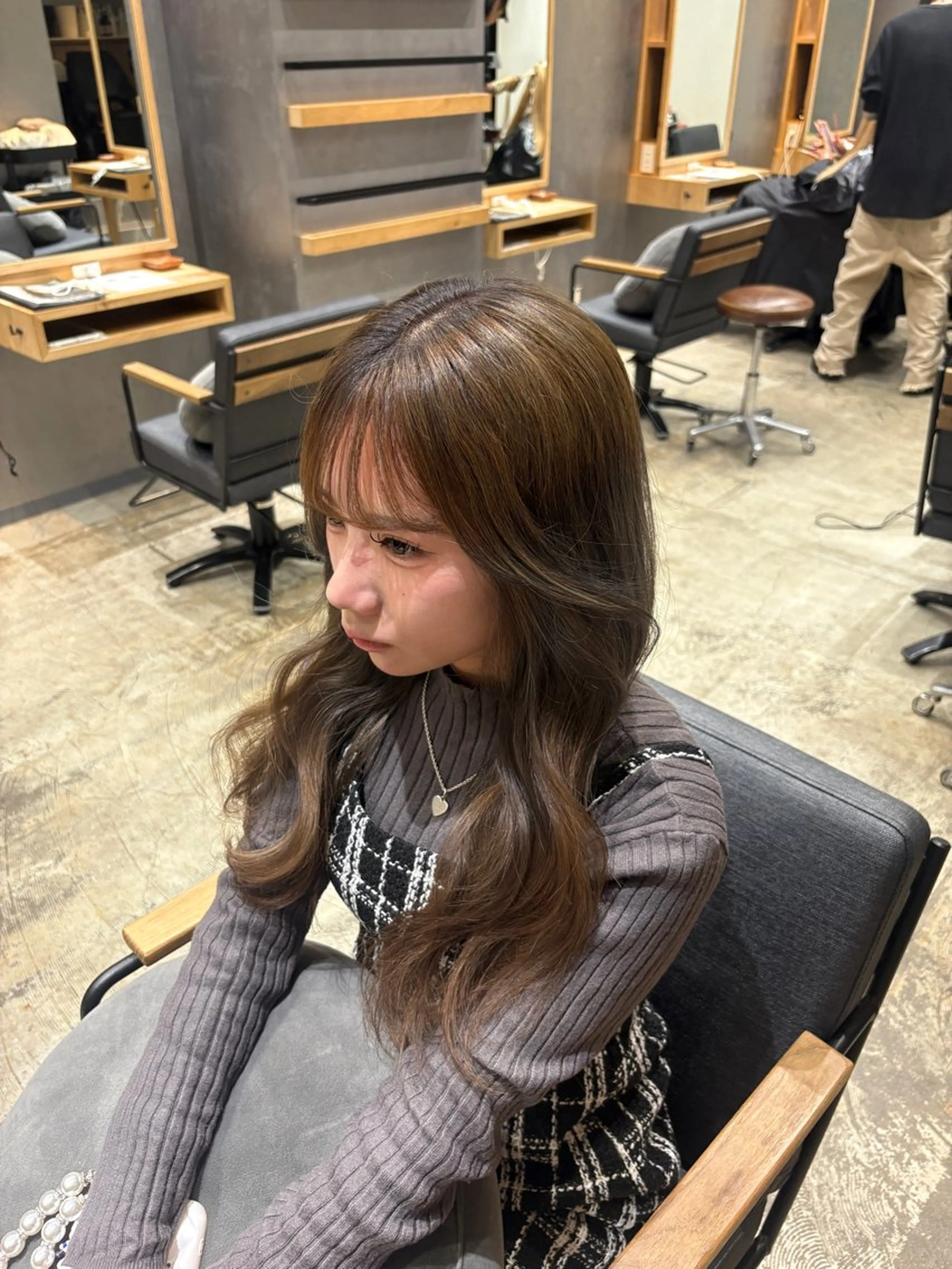 ロング カラー ハイトーンカラー Inity心斎橋/ クルミのヘアスタイル