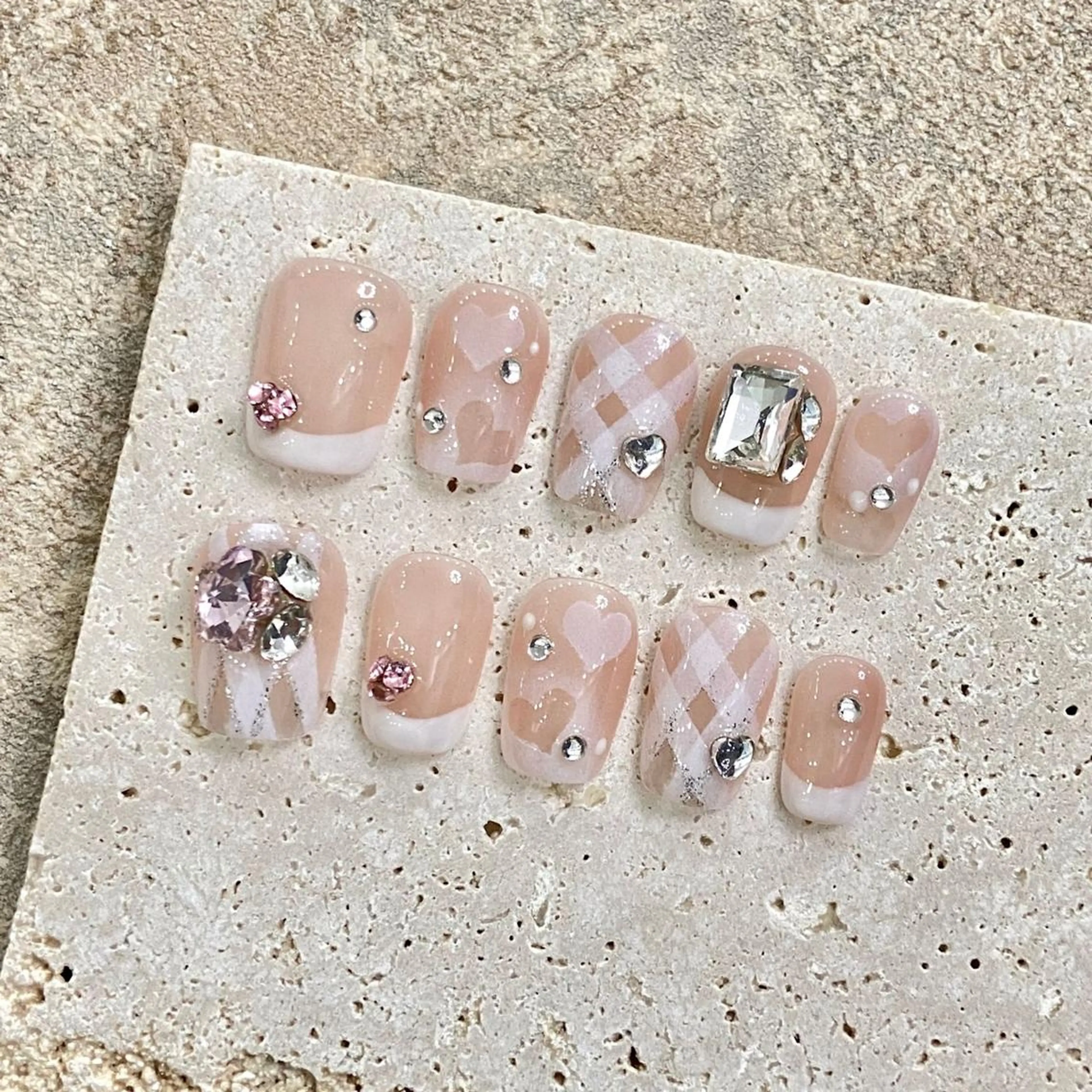 ネイル ナユキNA.YUKI 渋谷店のネイルデザイン