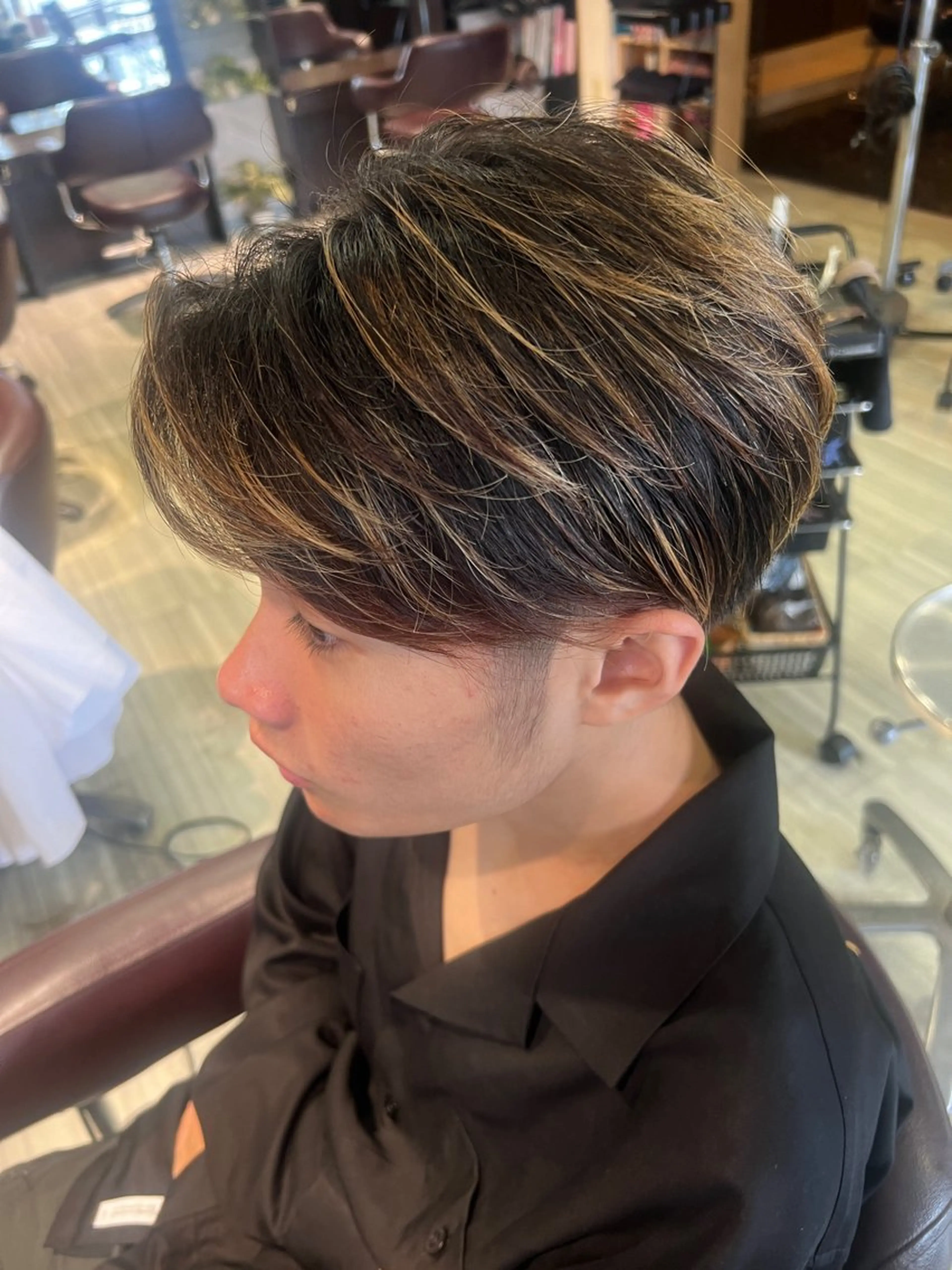 ショート ショートヘア 南草津美容室デザインスペースアース所属・【南草津】髪質改善 ヘナカラー＆縮毛矯正のヘアスタイル