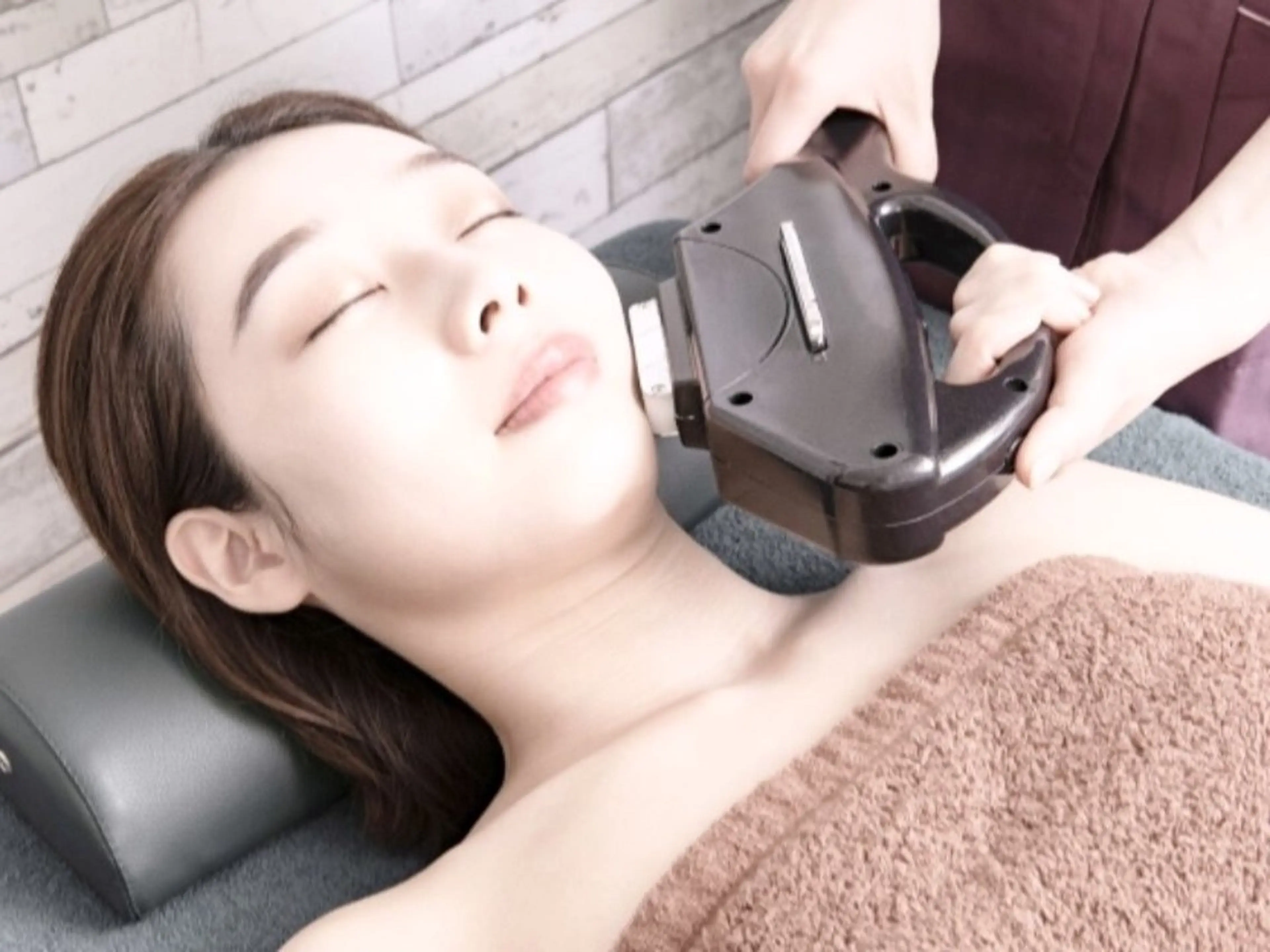 【うぶ毛撃退！美白✨】レディース脱毛★顔の写真