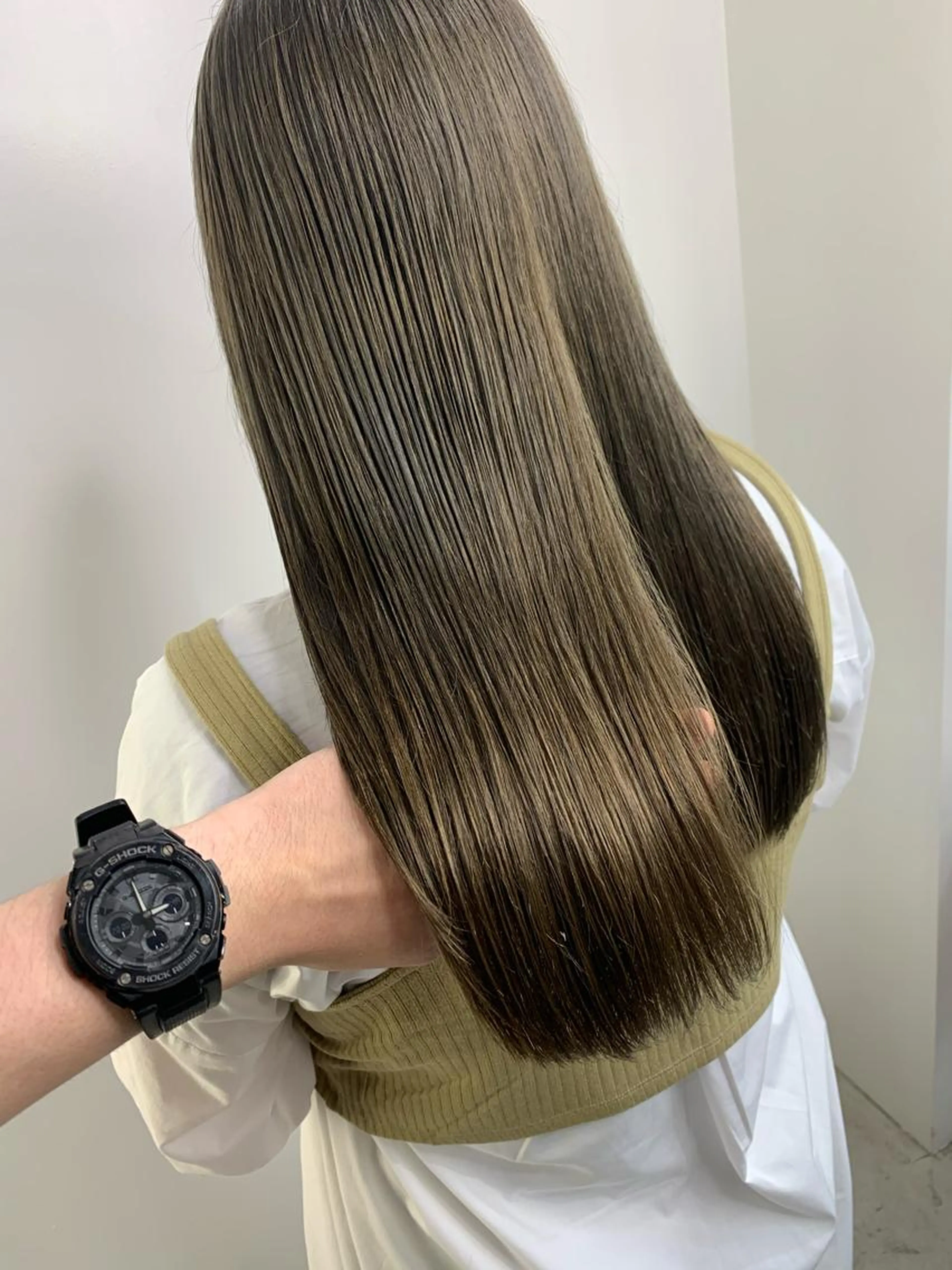 【髪質改善】ワンカラー＋Ribbonトリートメント＋オイルセラム(ホームケア付き)の写真