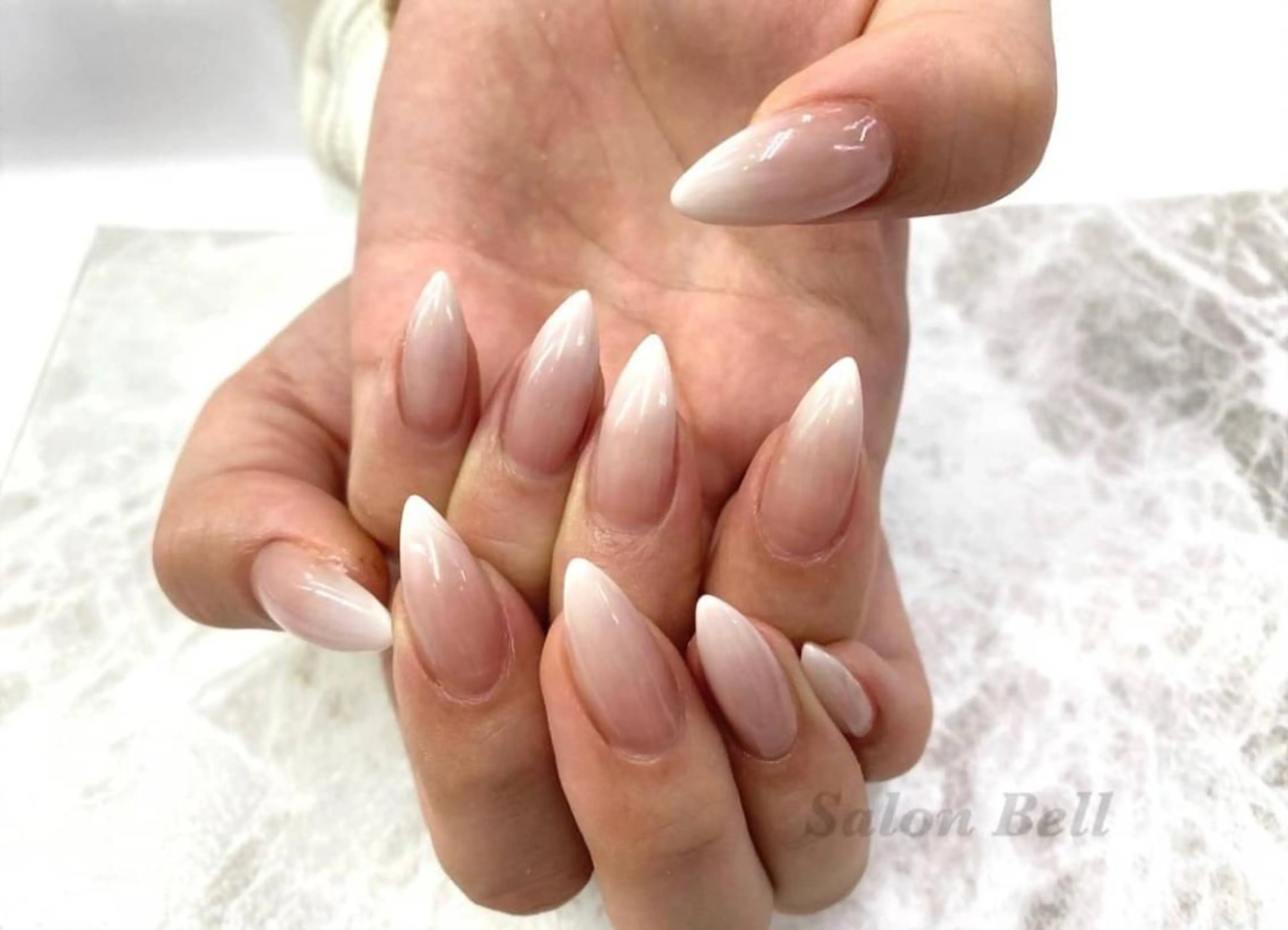 ネイル グラデーション salon Bell (AYA)のマツエク・マツパデザイン