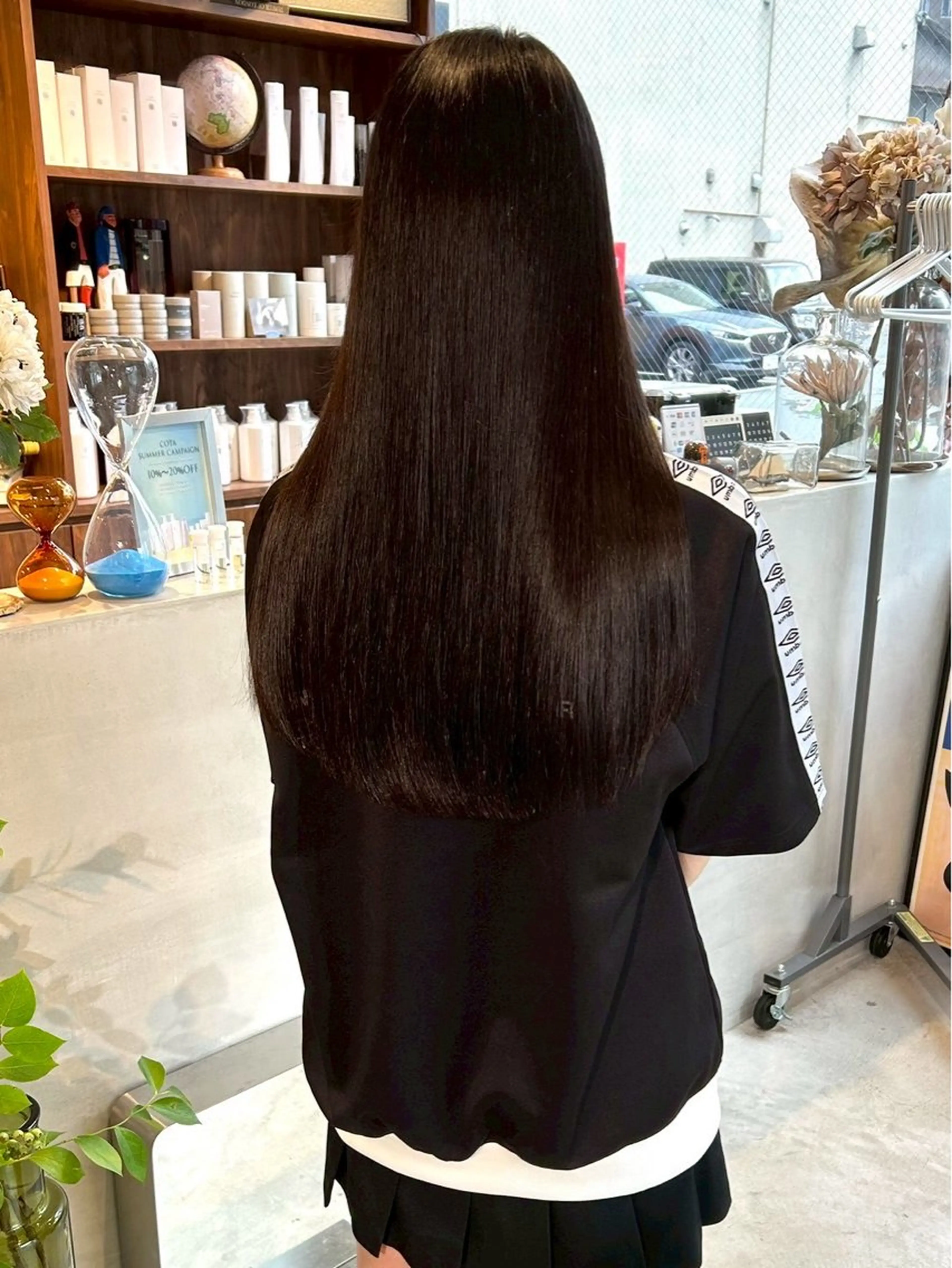 ロング カラー (h)wim natsuのヘアスタイル