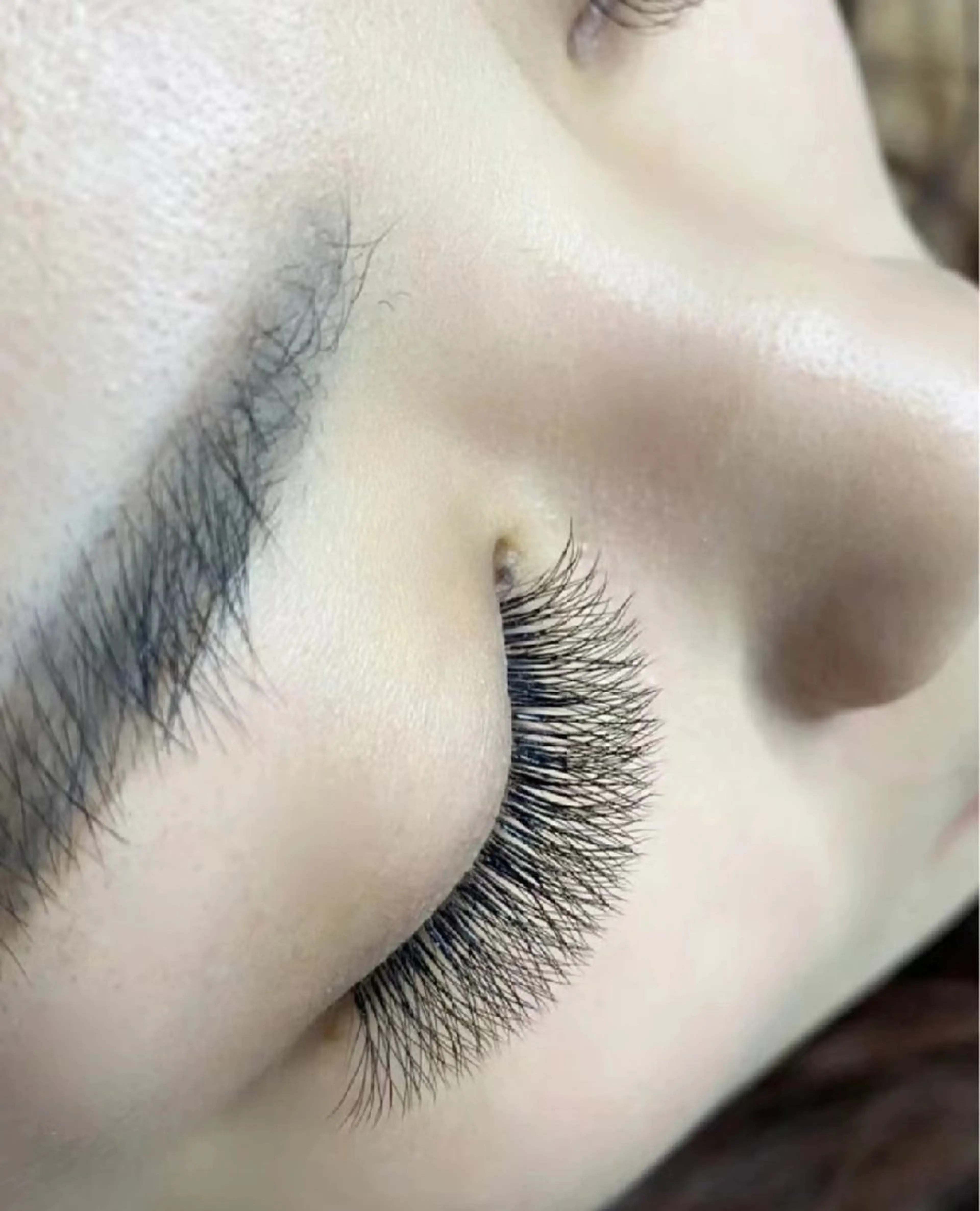 マツエク・マツパ 吉田 美羽のネイルデザイン