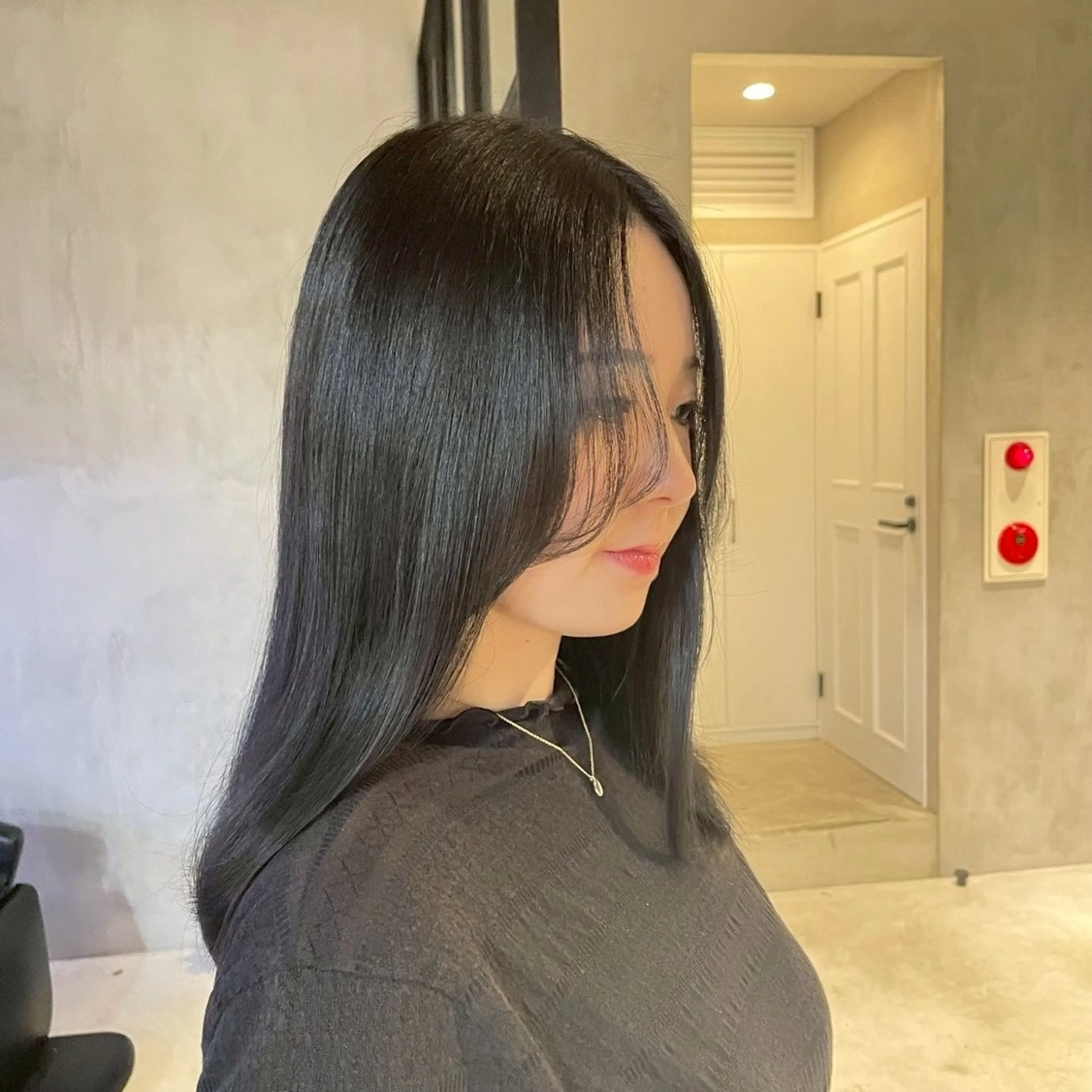 カラー ヘアカラー 元井 琢人のヘアスタイル