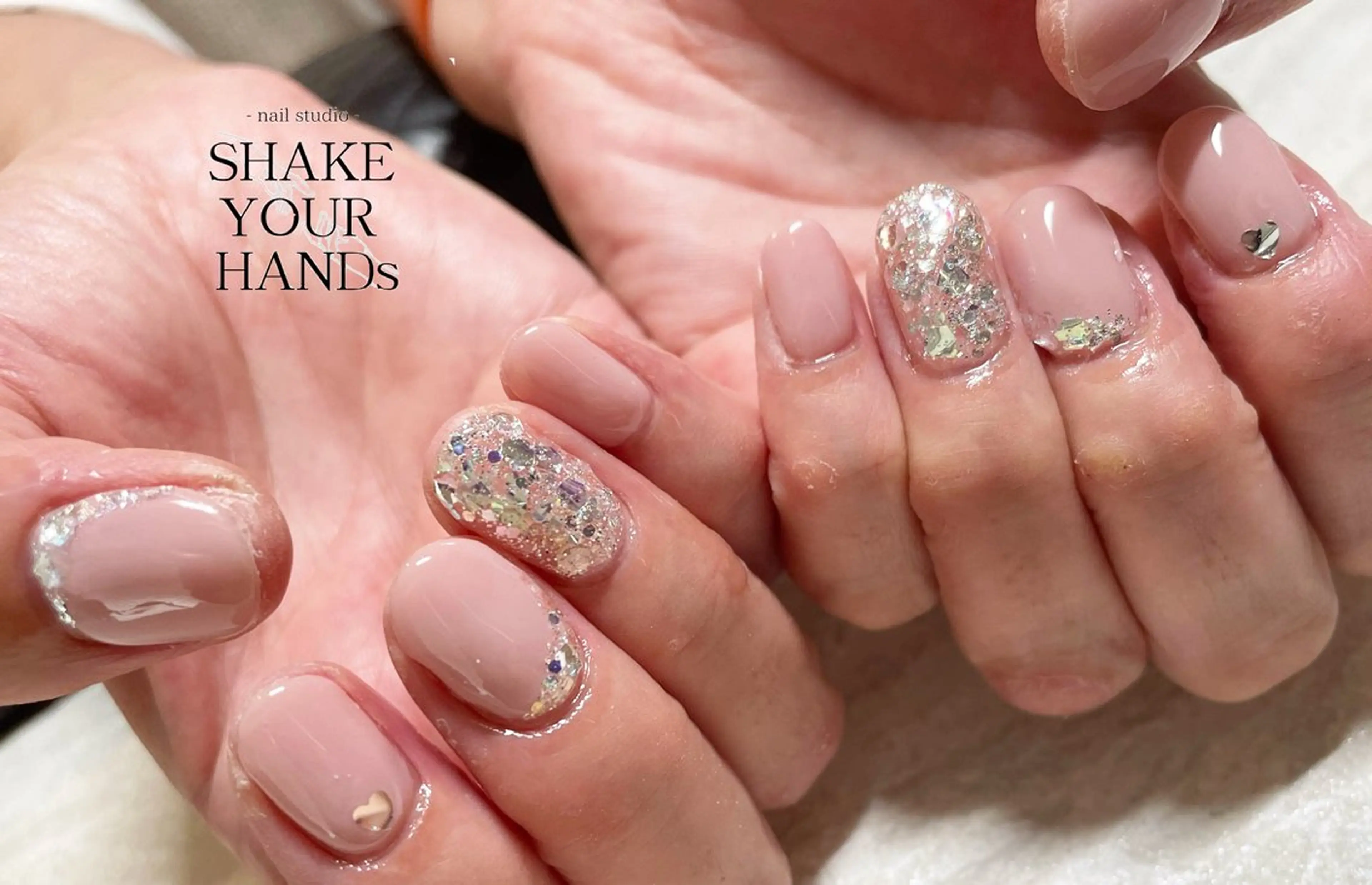 ネイル ネイルスタジオ シェイクユアハンズのネイルデザイン