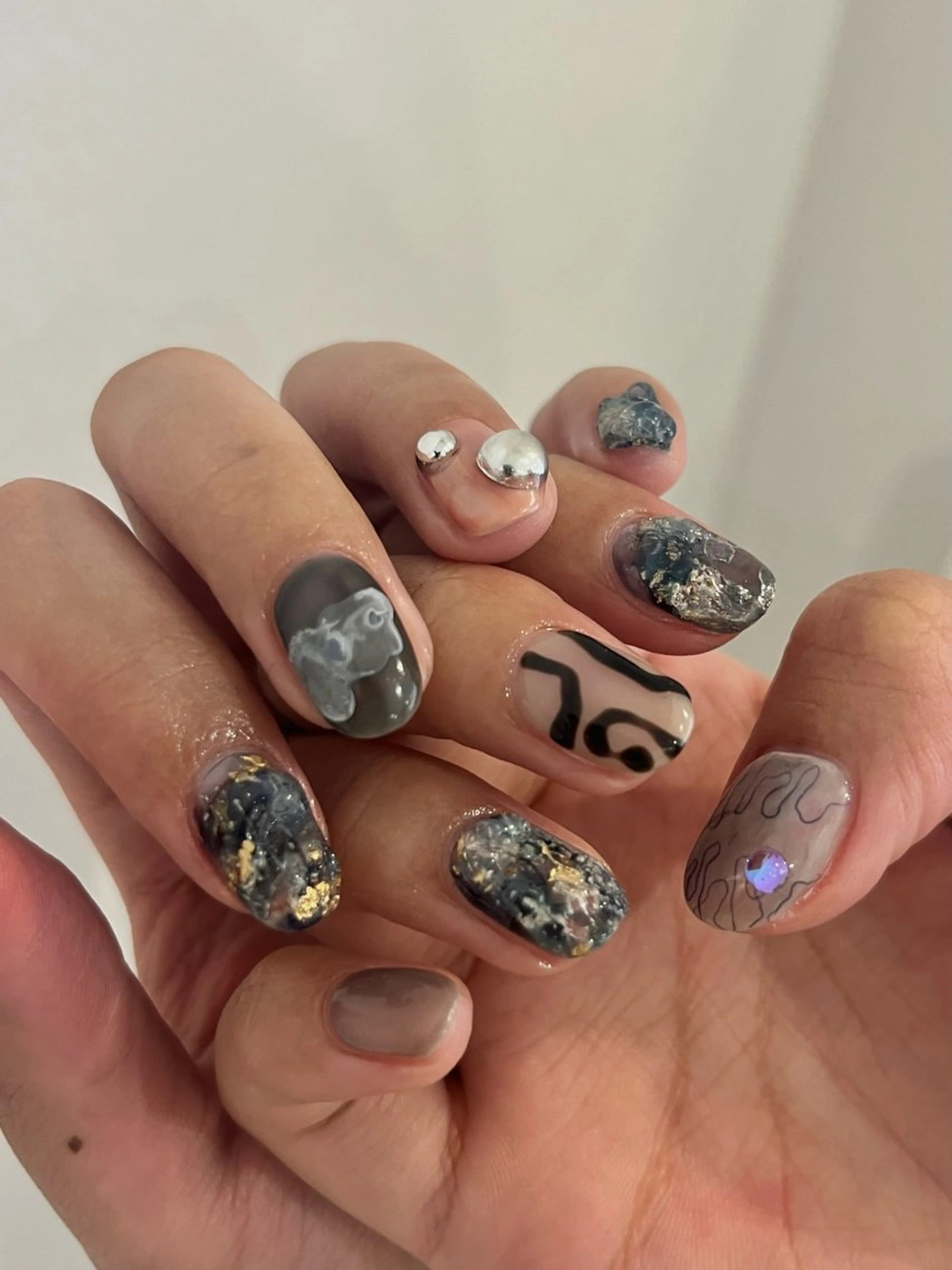 ネイル LETTER_& SAKIのネイルデザイン