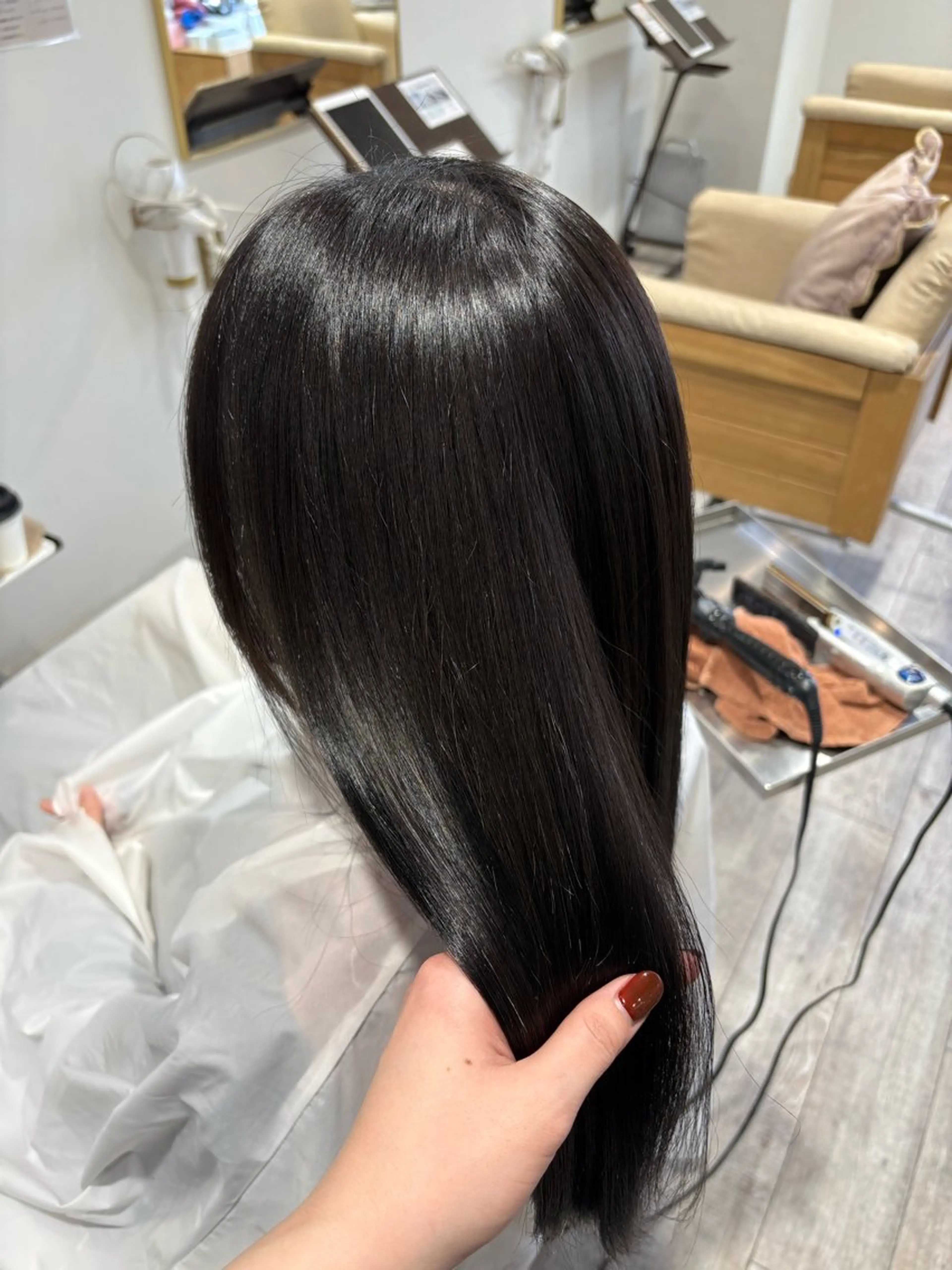 カラー ブリーチ/茨木 𝙨𝙖𝙠𝙞💚のヘアスタイル