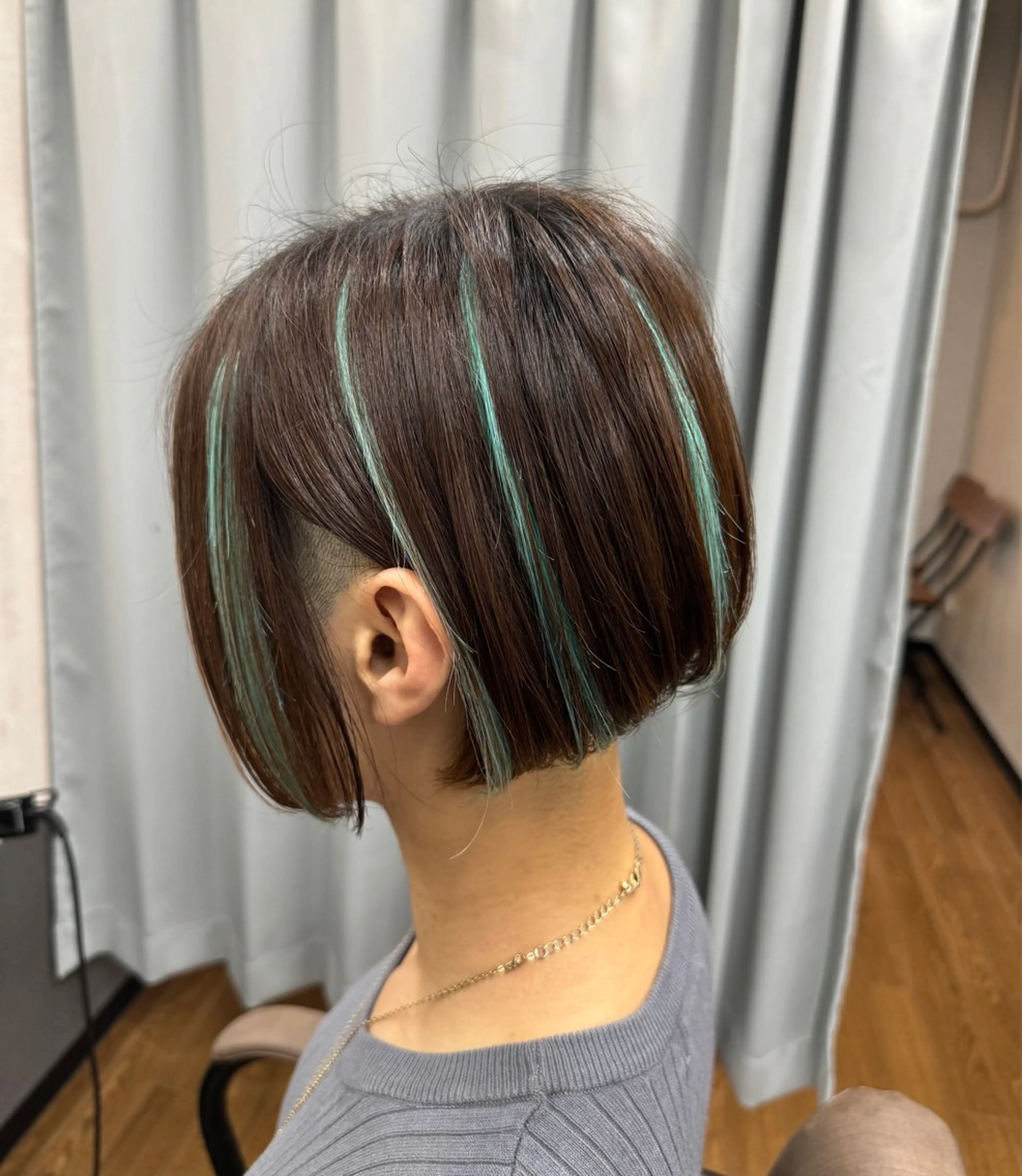 ショート シールエクステ エクステ ハイライト カット トリートメント TELA HAIR幕張本郷店所属・Sawada Namikaのヘアスタイル