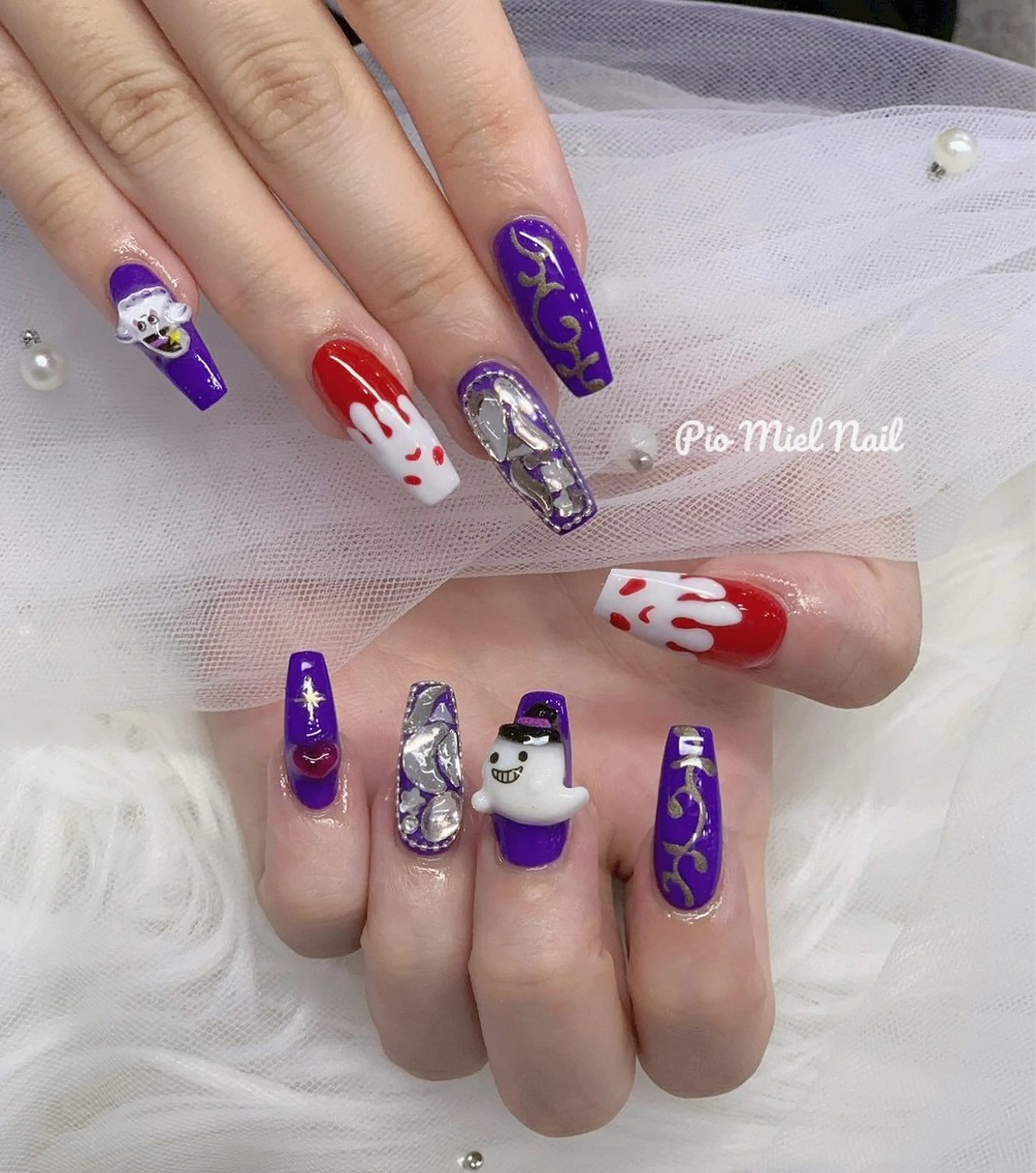 ミディアム Pio Mielのネイルデザイン